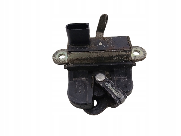 SEAT ALTEA I ZAMEK KLAPY BAGAŻNIKA 5P8827505A