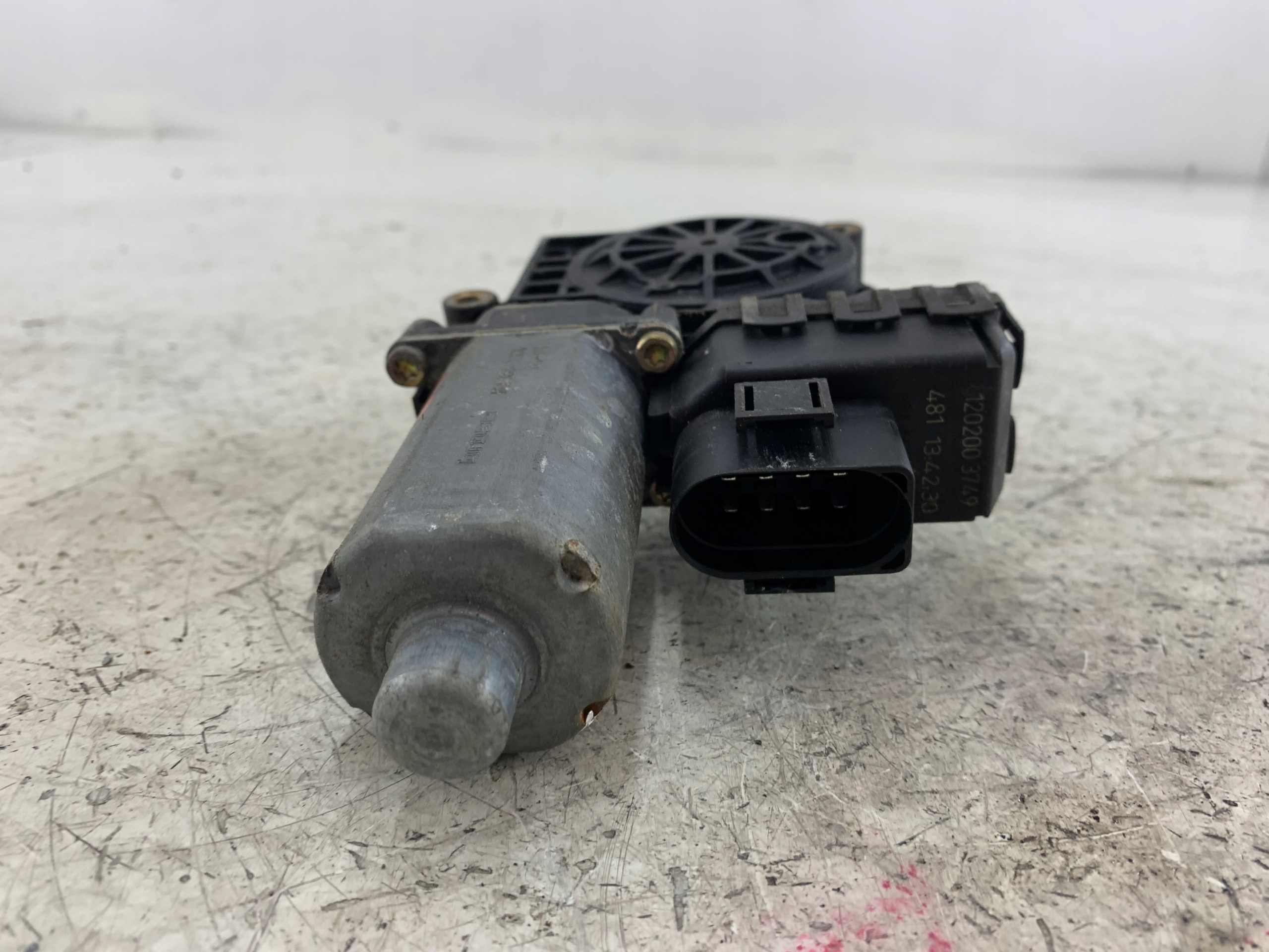 AUDI A6 C5 SILNICZEK SZYBY LEWY PRZÓD 0130821775 - zdjęcie 4