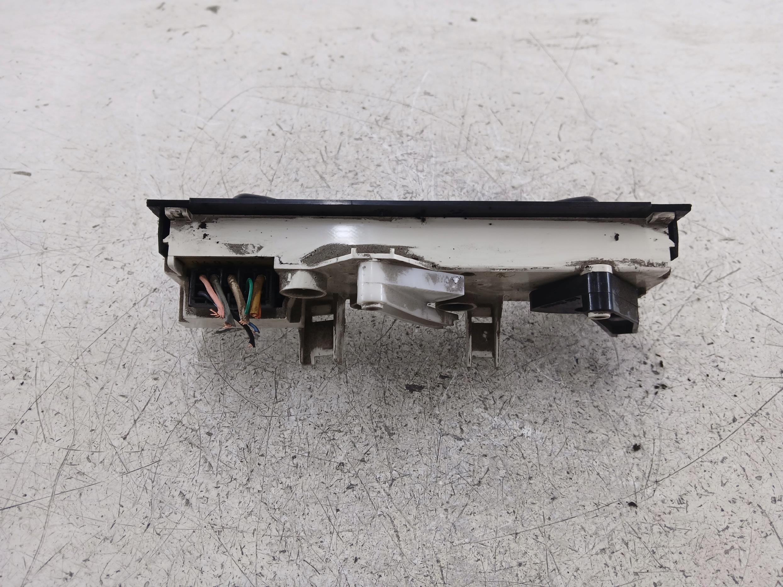 OPEL MOVANO A PANEL NAWIEWU OGRZEWANIA 133761F - zdjęcie 3