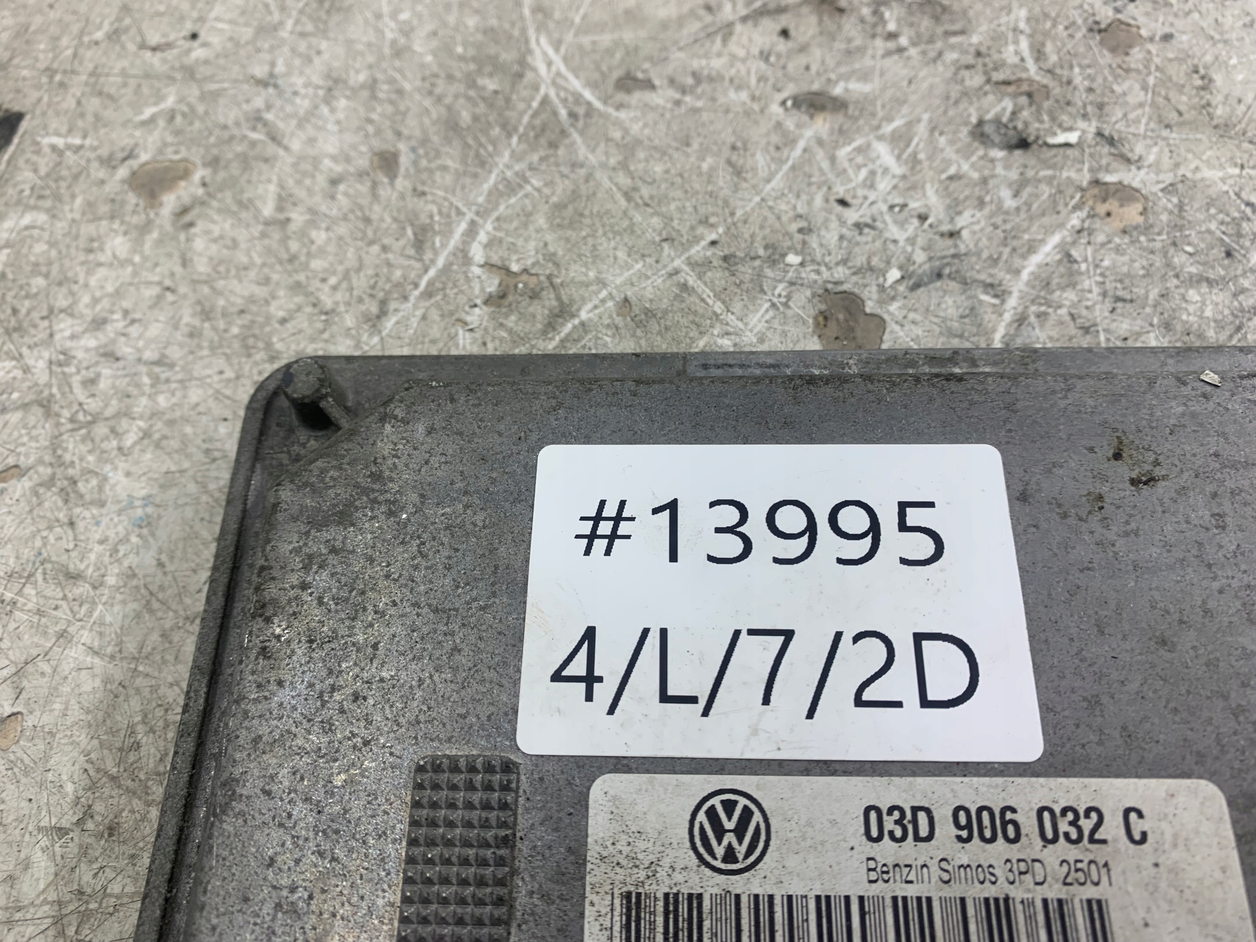 VW POLO 9N 1.2 STEROWNIK SILNIKA 03D906032C - zdjęcie 6