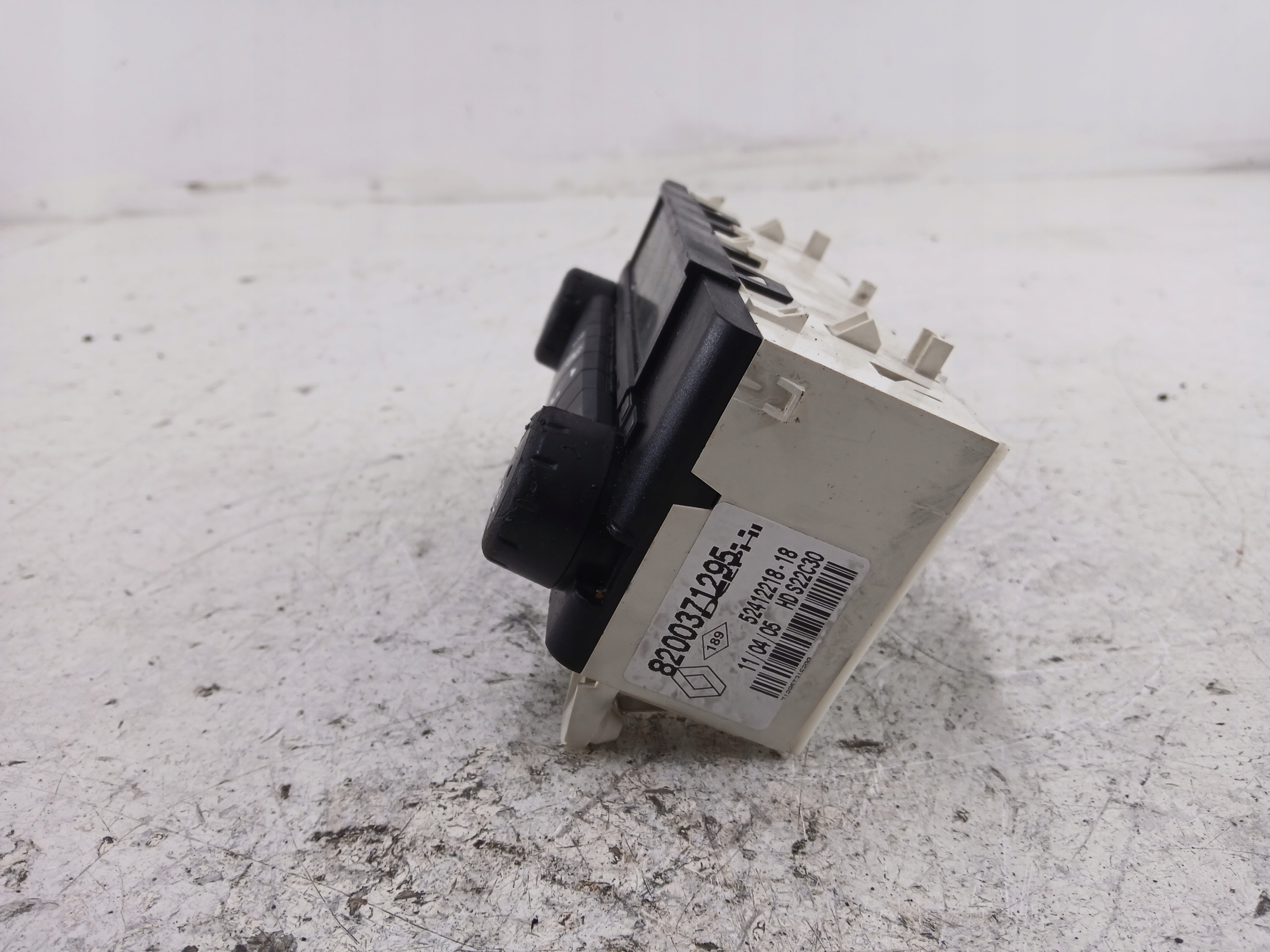 RENAULT LAGUNA II PANEL NAWIEWU KLIMATYZACJI 8200371295 - zdjęcie 7