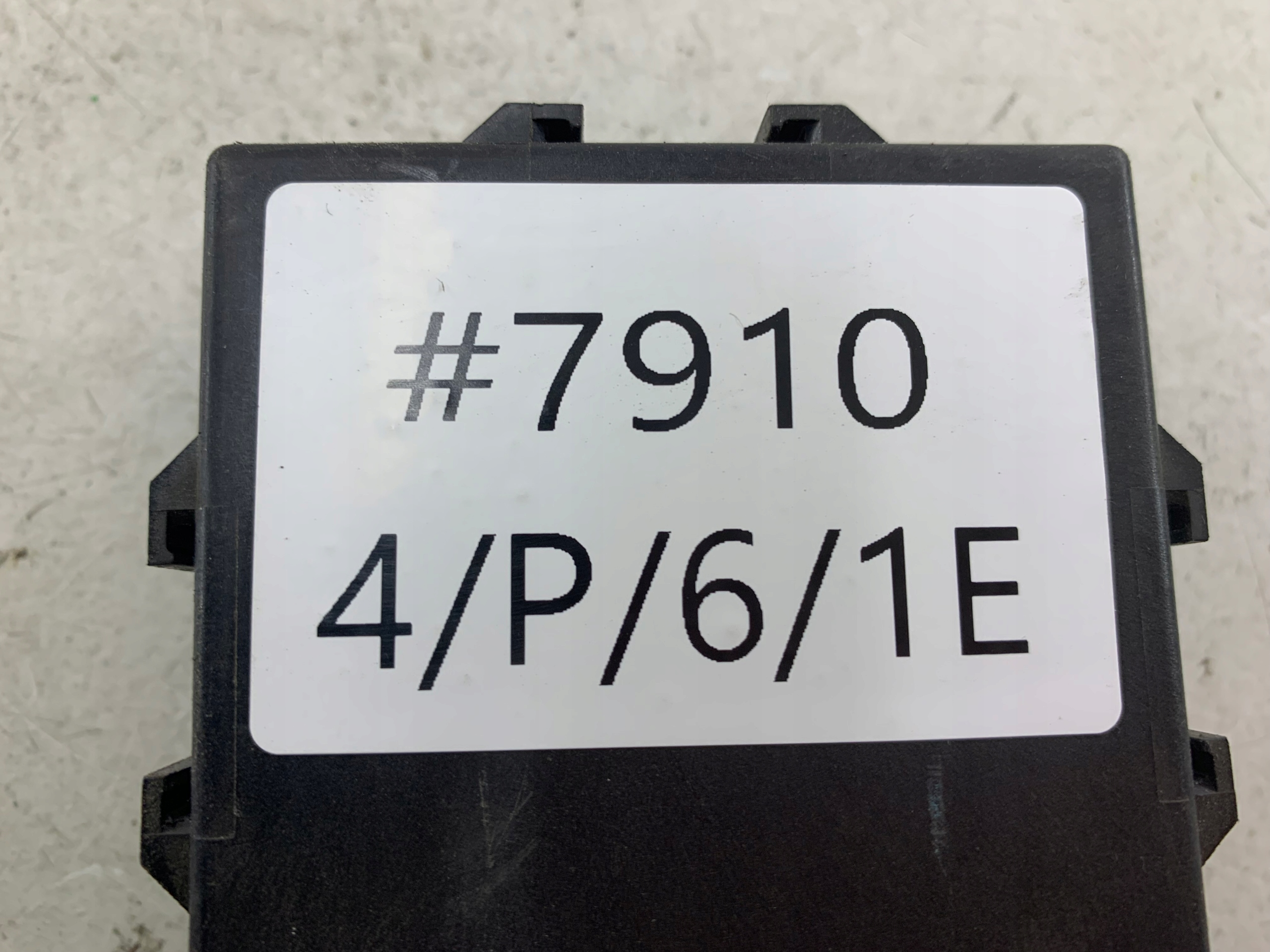 DAIHATSU SIRION MODUŁ ZAMKA CENTRALNEGO 89741-97401 - zdjęcie 5