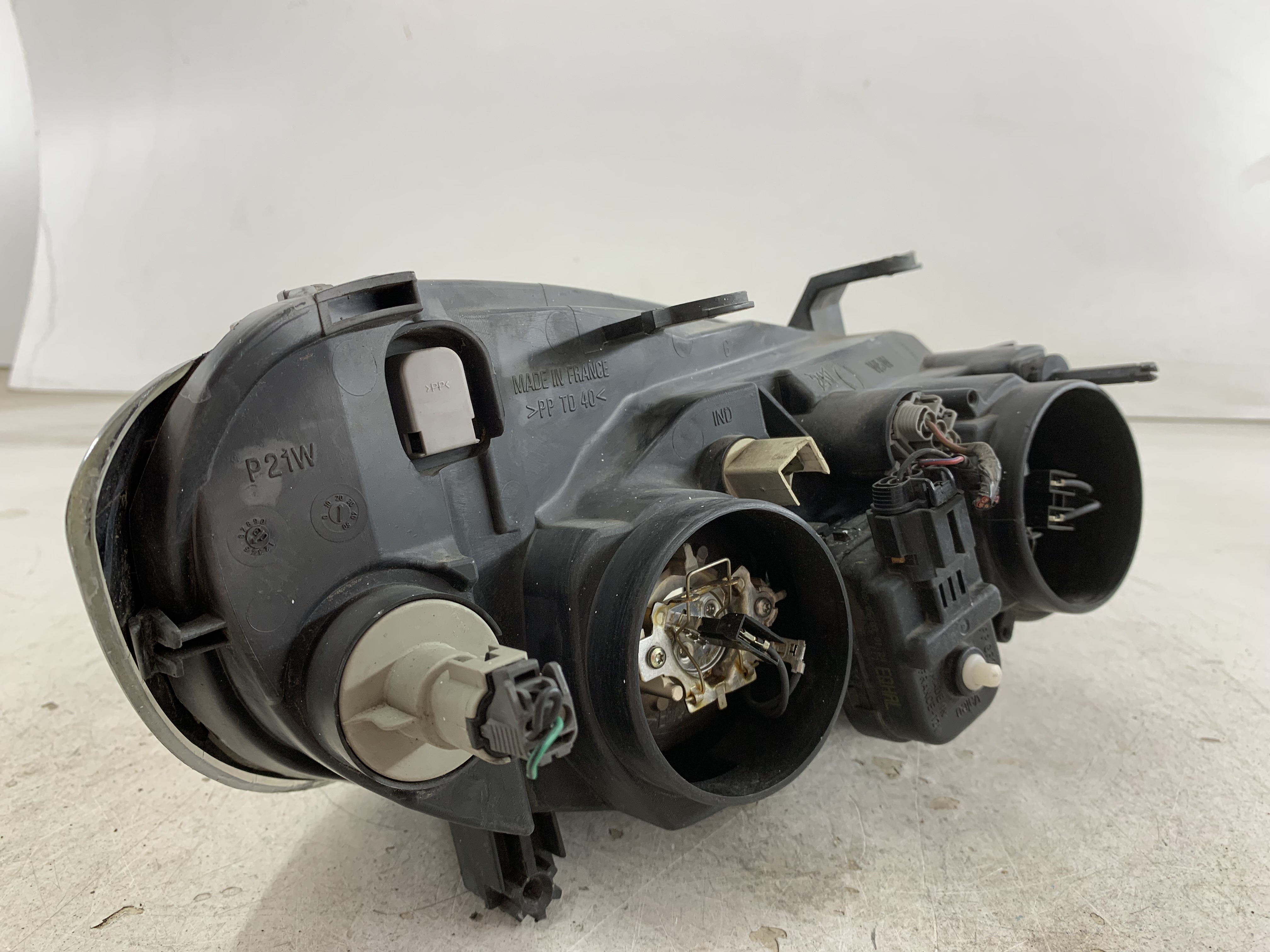 LAMPA PRZÓD LEWA NISSAN PRIMERA P11 LIFT EU 260609F602 - zdjęcie 3