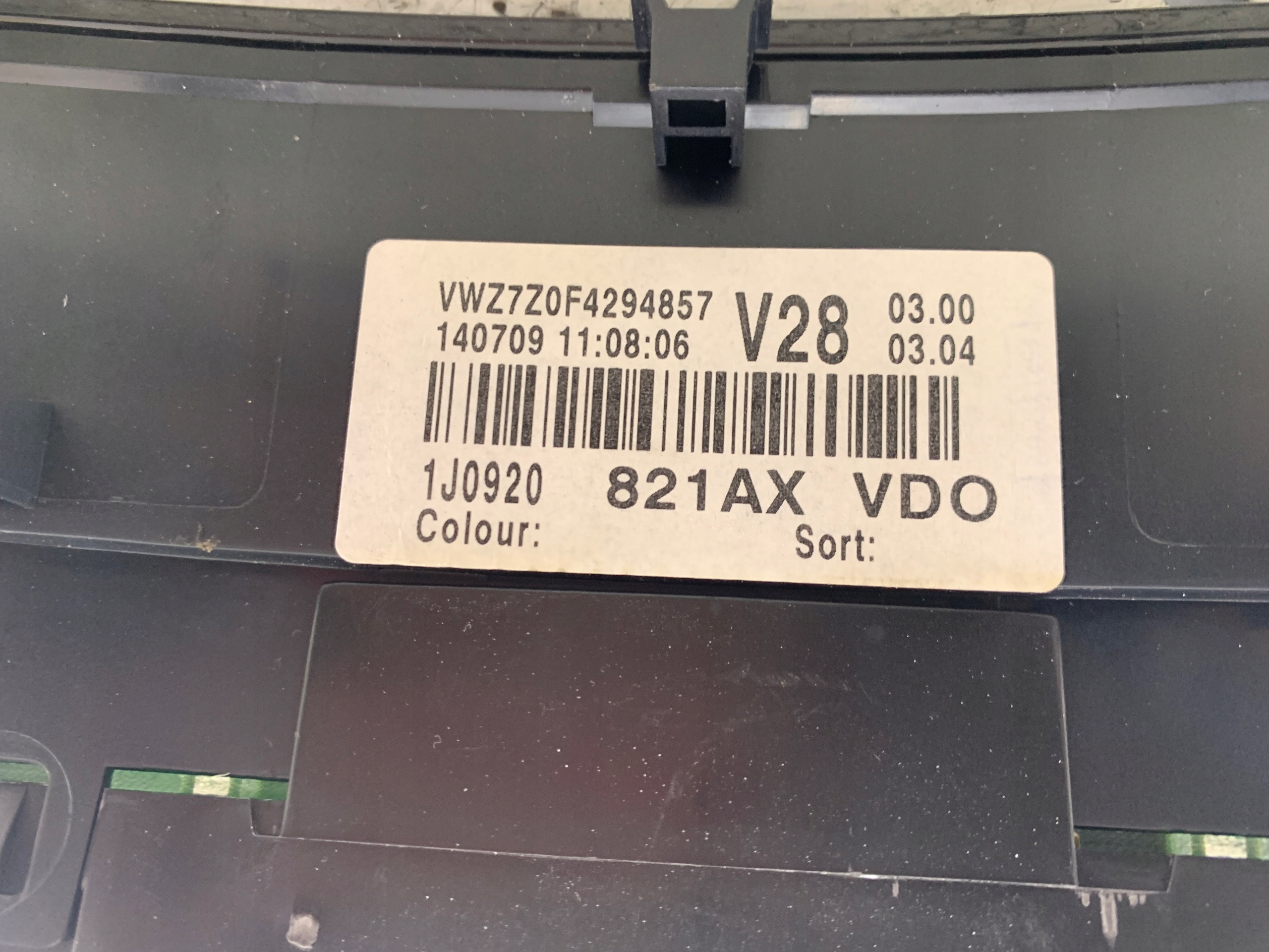 Dodatkowe zdjęcie używanej części: VW GOLF IV 1.6 LICZNIK ZEGARY 1J0920821AX
