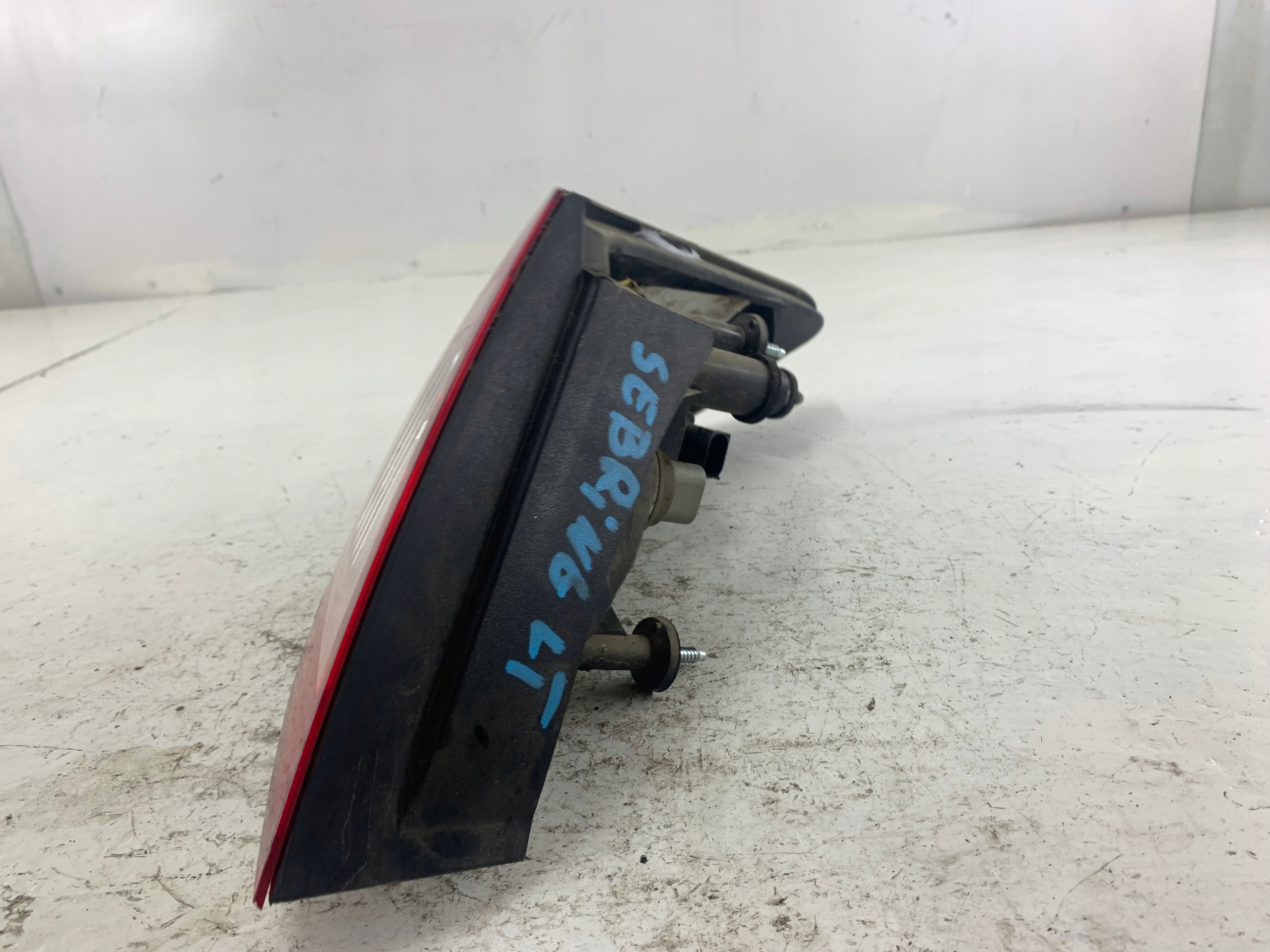 CHRYSLER SEBRING III LAMPA LEWA TYŁ - zdjęcie 6
