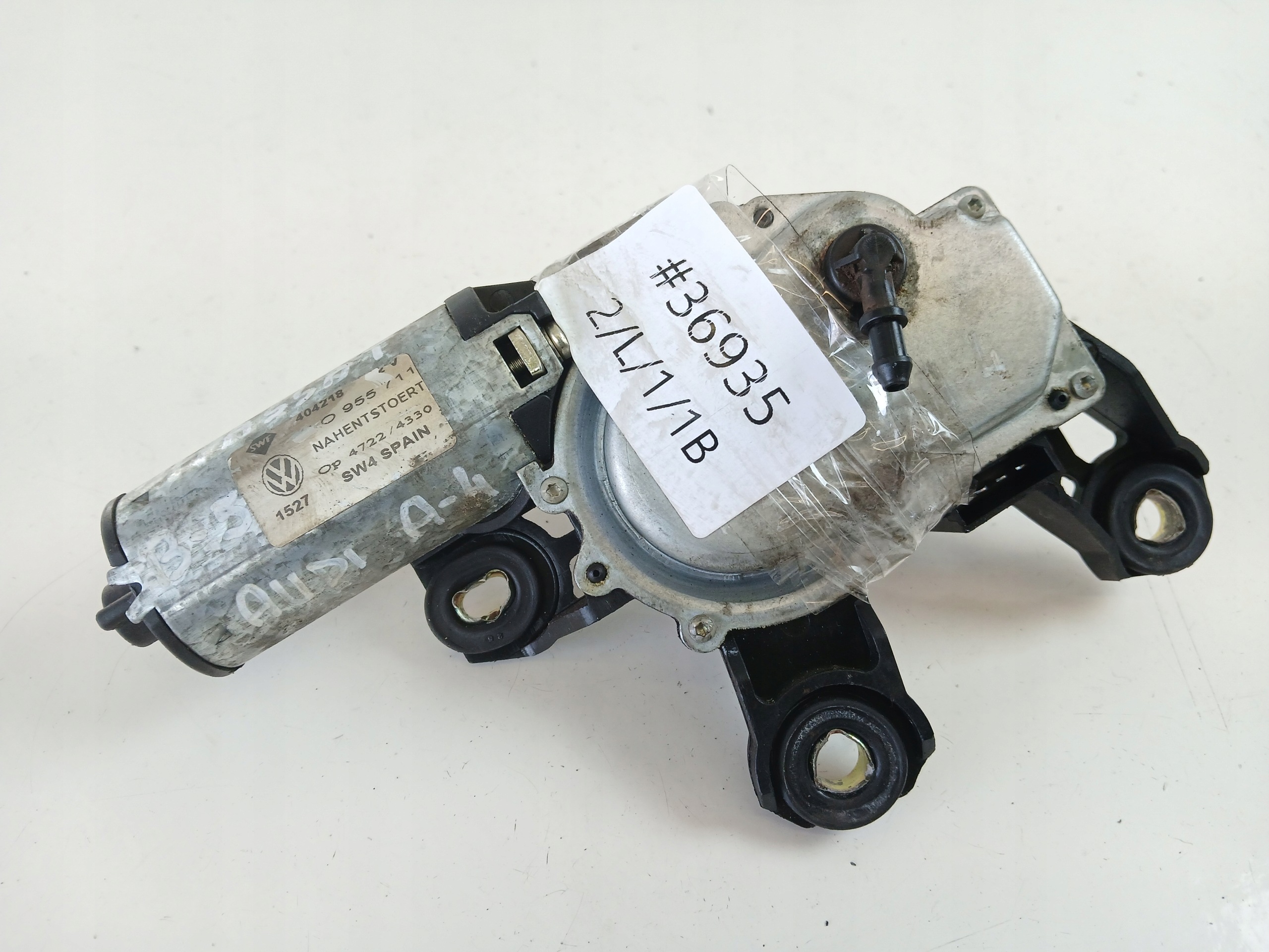 AUDI A3 8L MECHANIZM WYCIERACZKI TYŁ 8L0955711 - zdjęcie 6