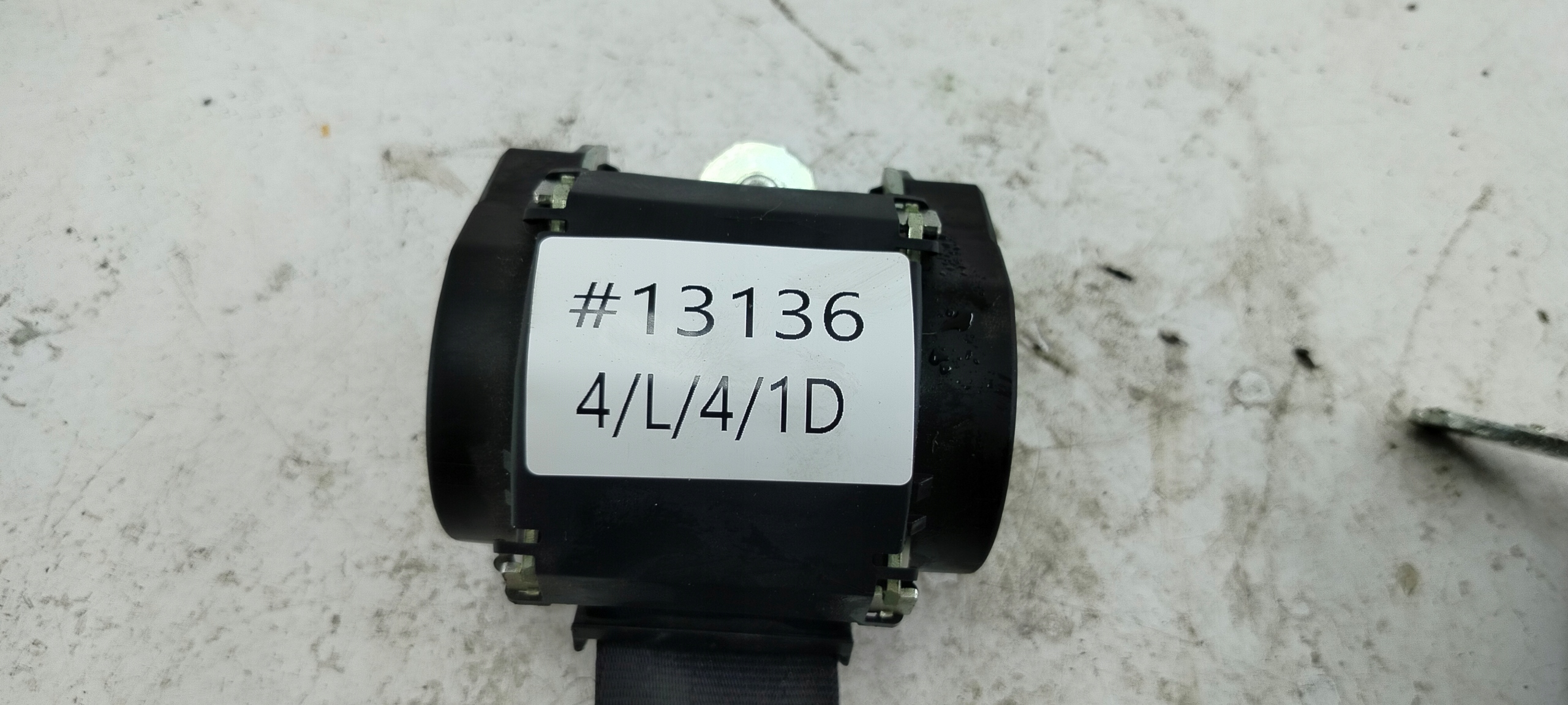 AUDI A4 B8 PAS BEZPIECZEŃSTWA PRAWY LEWY TYŁ 8K0857805P - zdjęcie 8