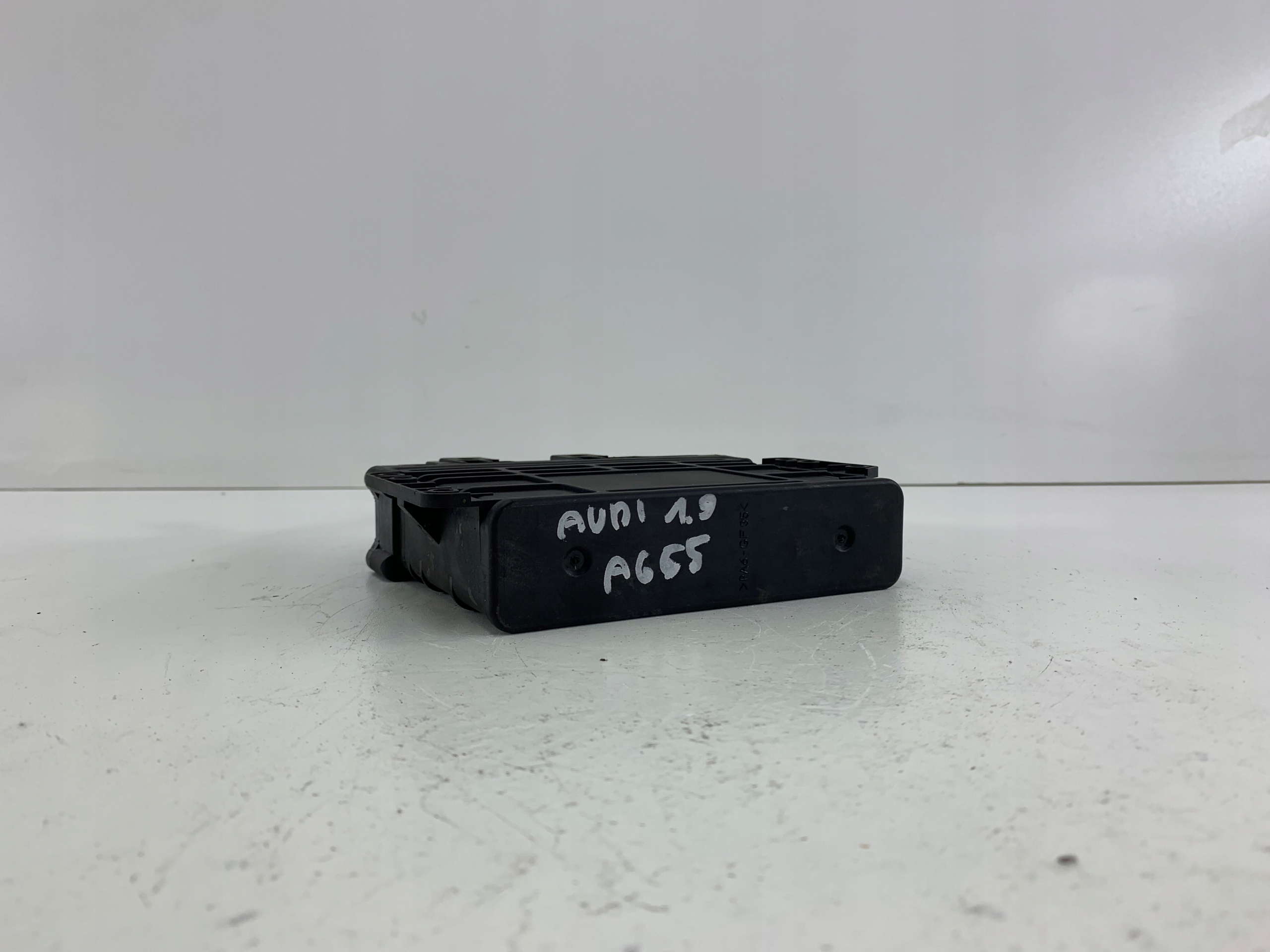 AUDI A6 C5 1.9 TDI STEROWNIK MODUŁ SKRZYNI BIEGÓW 01N927733EB - zdjęcie 2