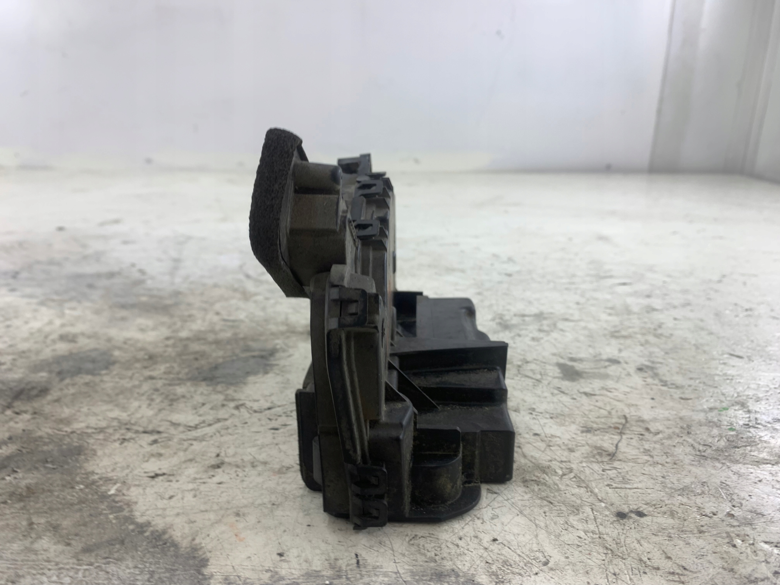 SKODA FABIA III OCTAVIA III ZAMEK DRZWI PRAWY PRZÓD 5TB837016A - zdjęcie 5