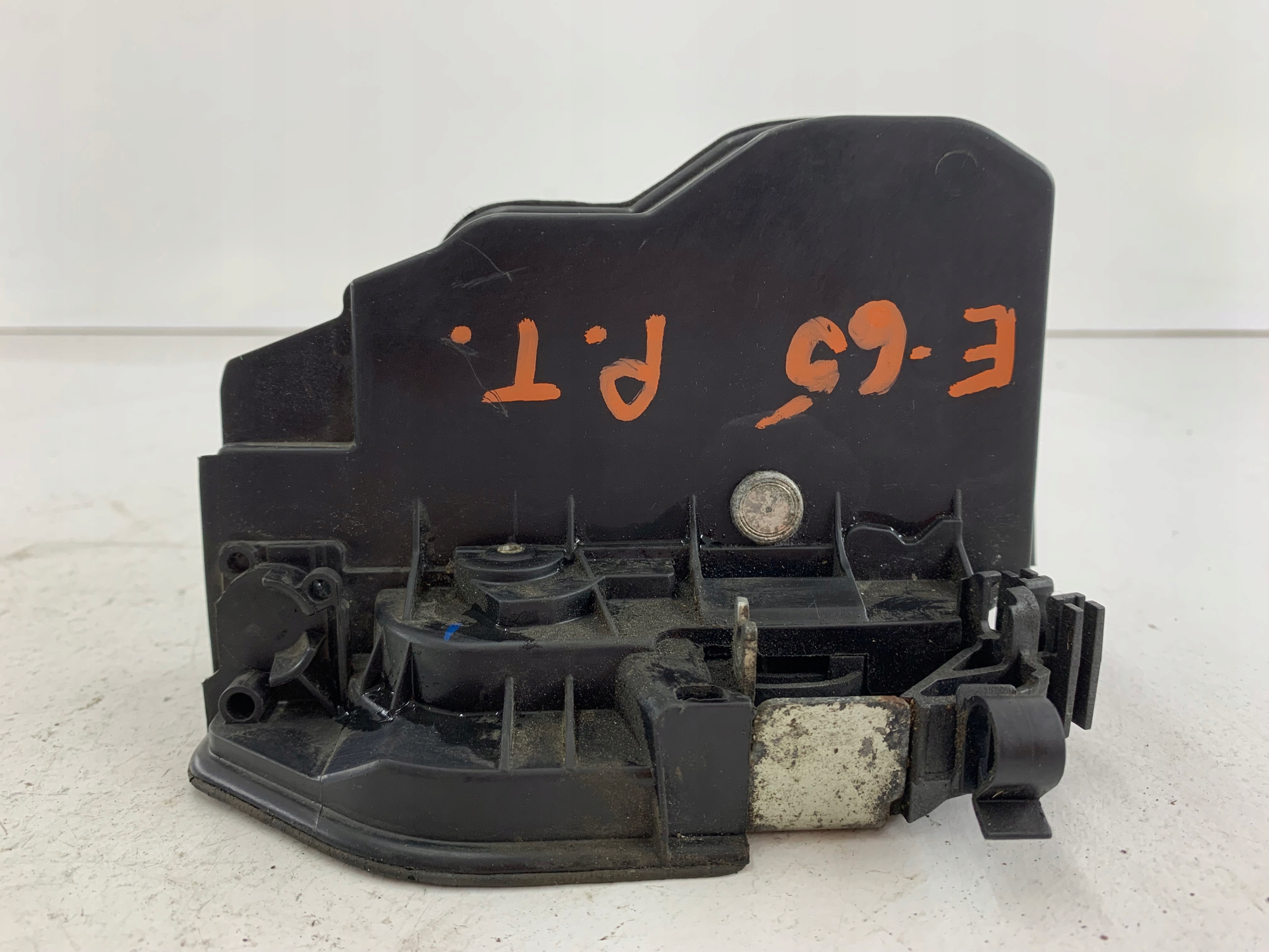 BMW E60 E61 ZAMEK DRZWI PRAWY TYŁ 7167076 - zdjęcie 3