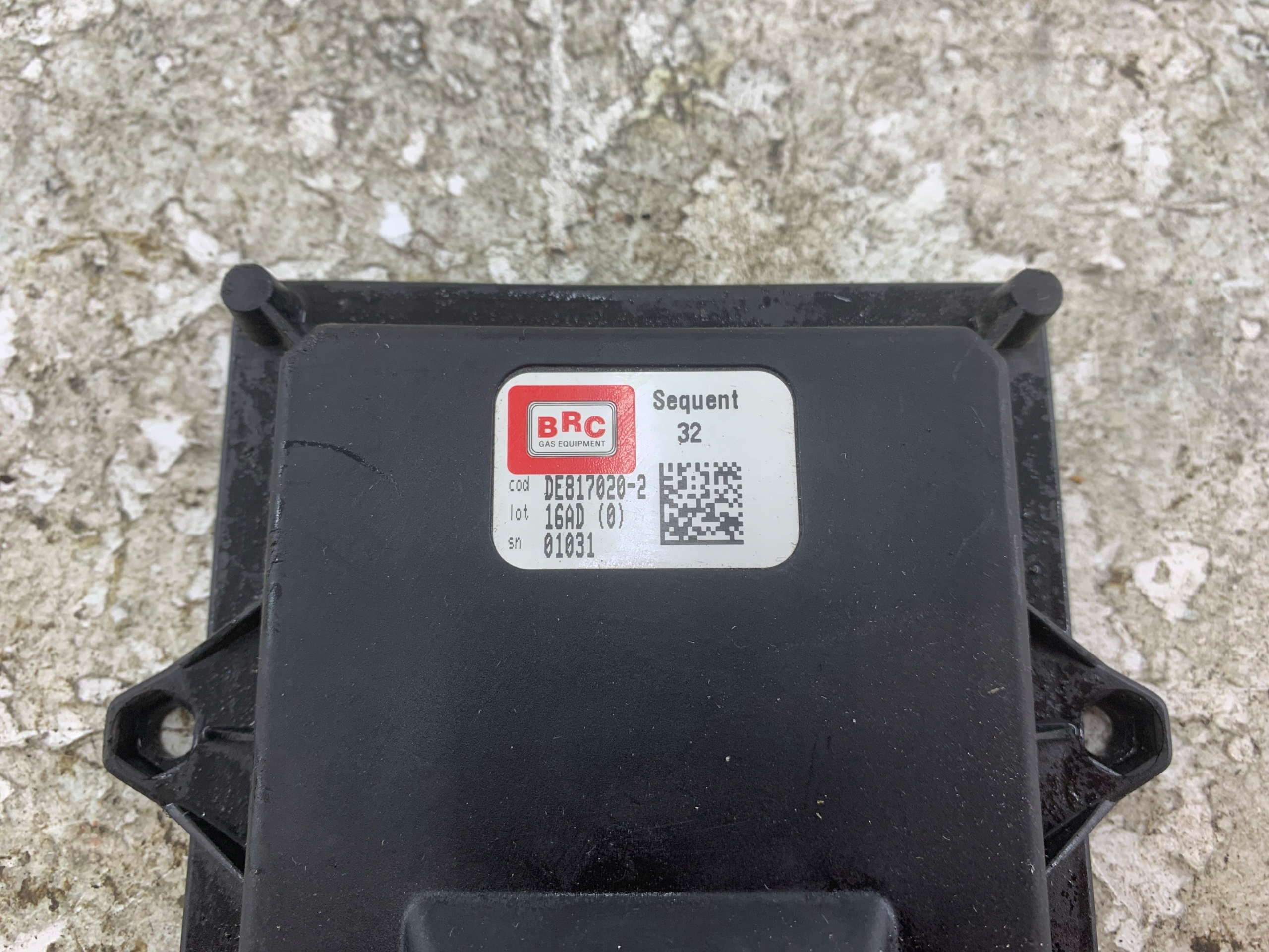 Dodatkowe zdjęcie używanej części: BRC STEROWNIK GAZU LPG 67R-011002 DE817020-2