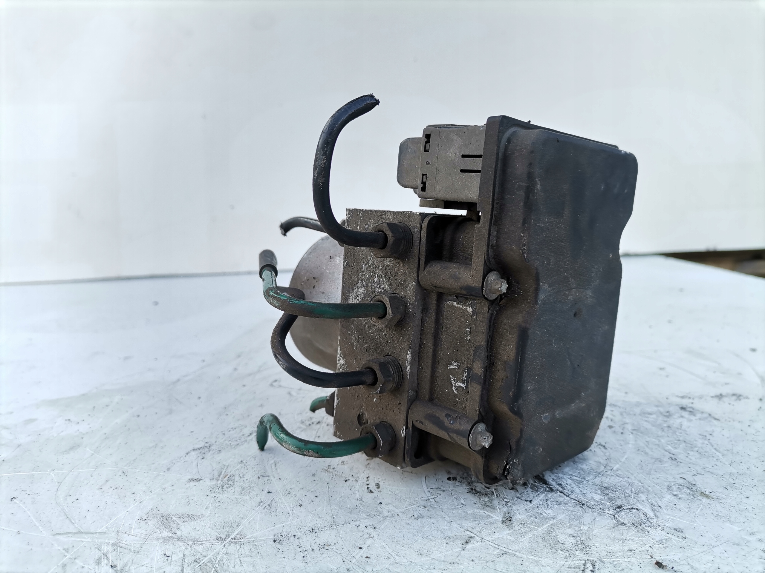 Dodatkowe zdjęcie używanej części: RENAULT SCENIC II MEGANE II POMPA ABS 0265800300 8200038695