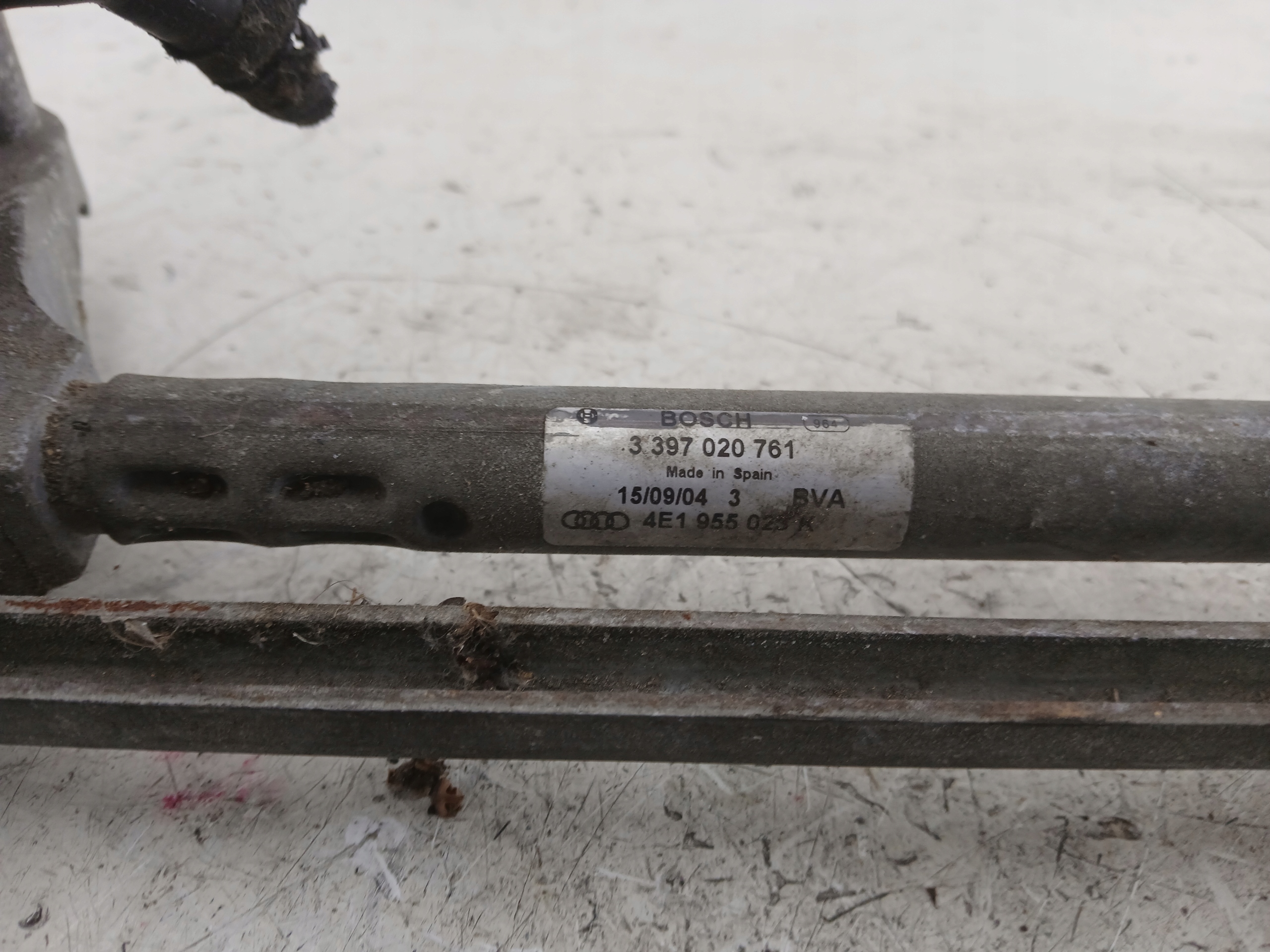 AUDI A8 D3 MECHANIZM WYCIERACZEK PRZÓD 4E1955119C - zdjęcie 4