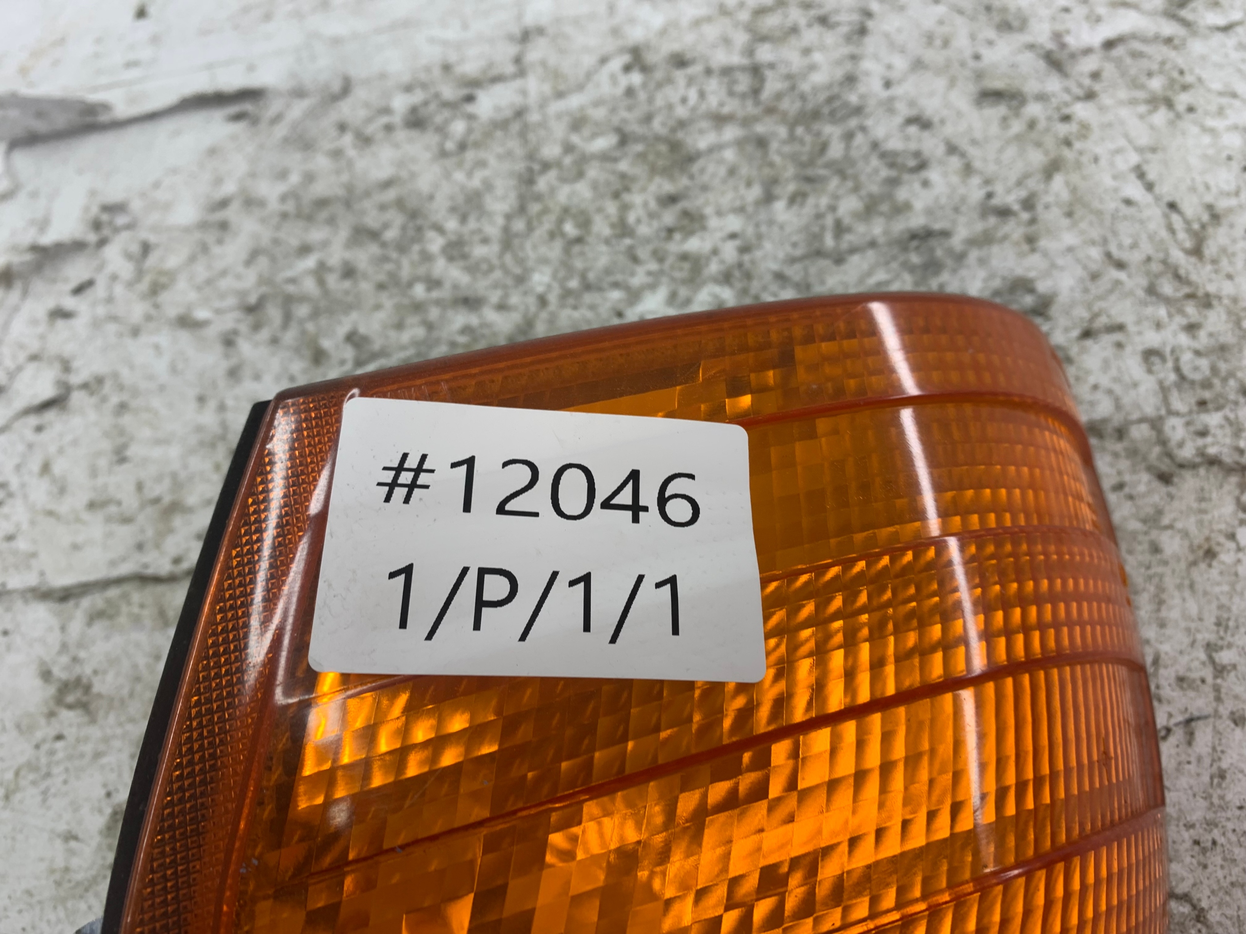 MERCEDES W202 KIERUNKOWSKAZ LEWY PRZÓD - zdjęcie 5