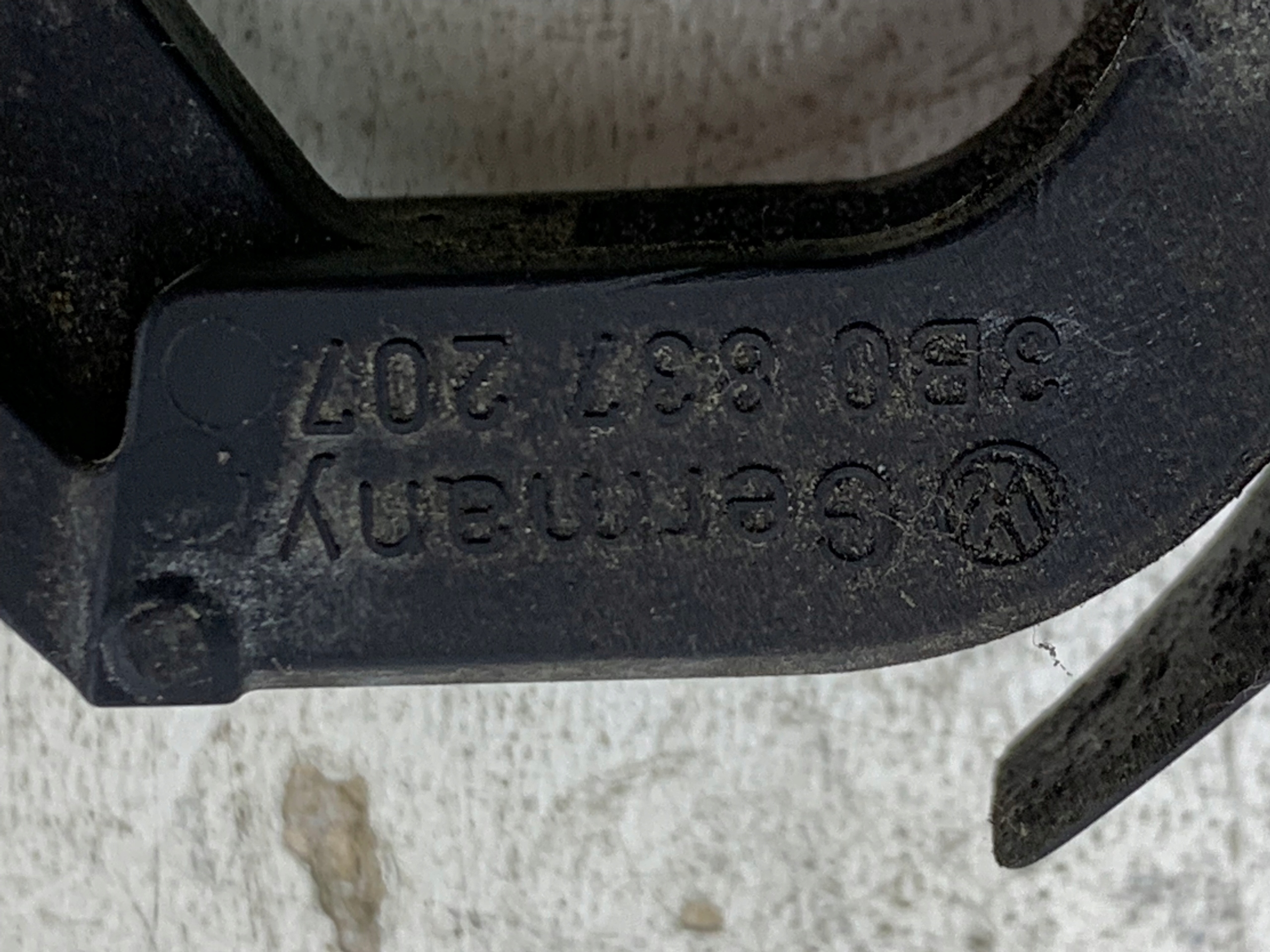 VW PASSAT B5 LIFT KLAMKA ZEWNĘTRZNA PRAWA PRZÓD LB5N - zdjęcie 8