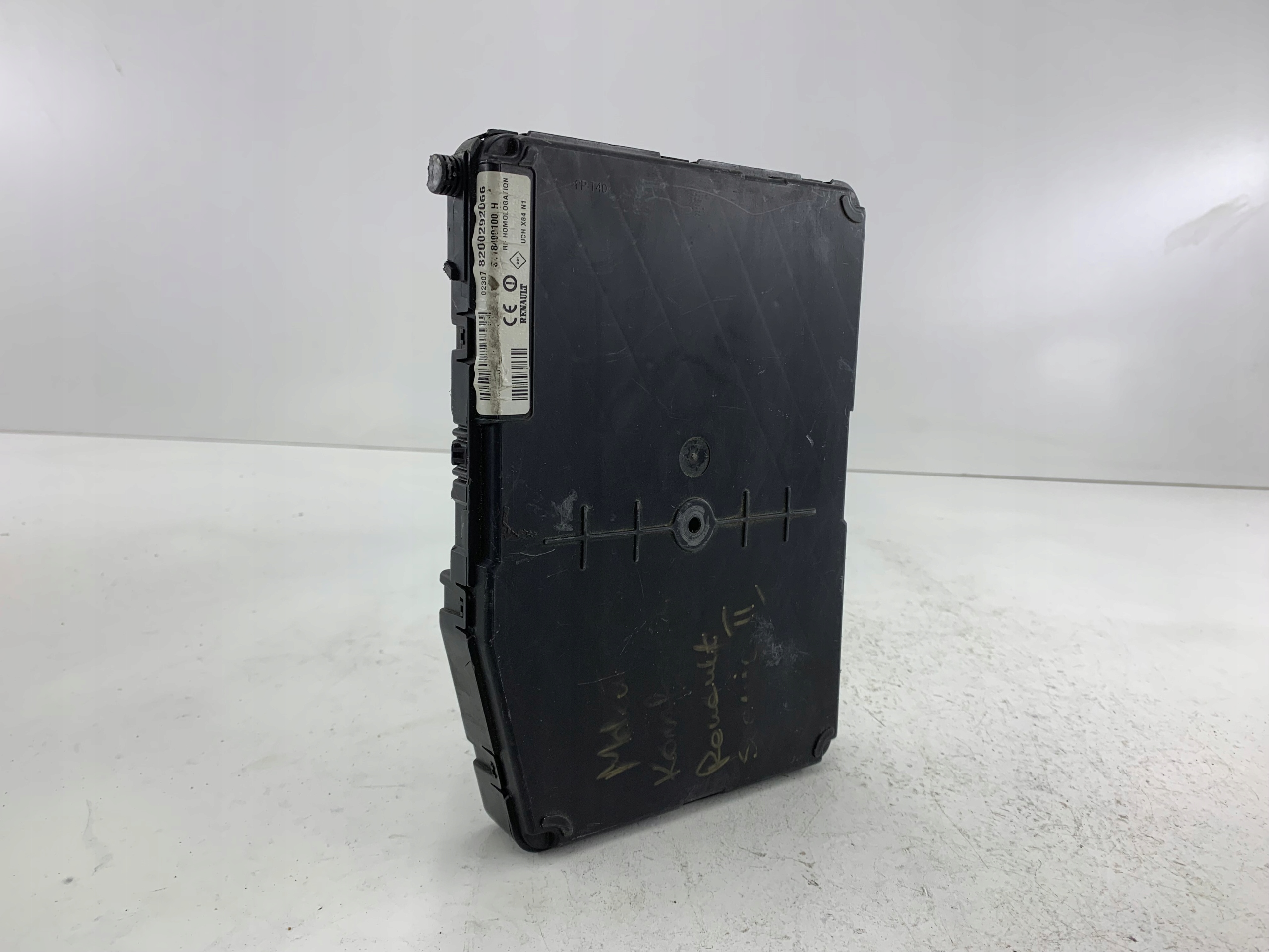 Dodatkowe zdjęcie używanej części: RENAULT SCENIC II MODUŁ BSI 8200292066