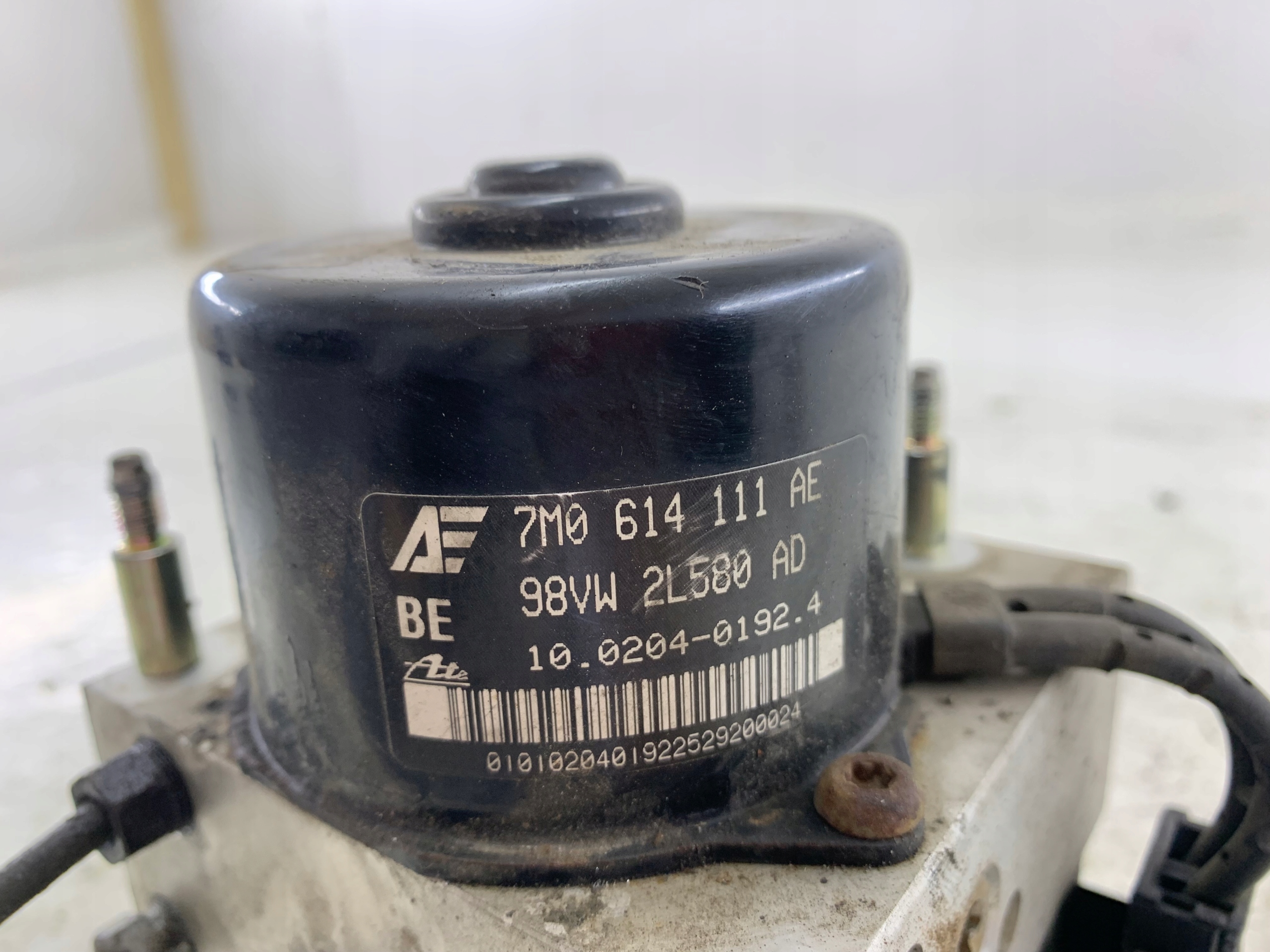 Dodatkowe zdjęcie używanej części: VW SHARAN I GALAXY MK1 POMPA ABS 1J0907379G 7M0614111AE