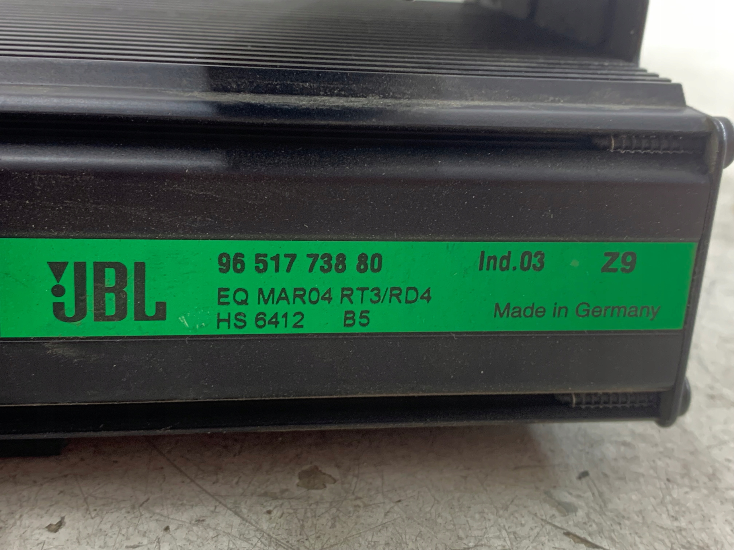 Dodatkowe zdjęcie używanej części: PEUGEOT 607 WZMACNIACZ RADIA JBL 9651773880