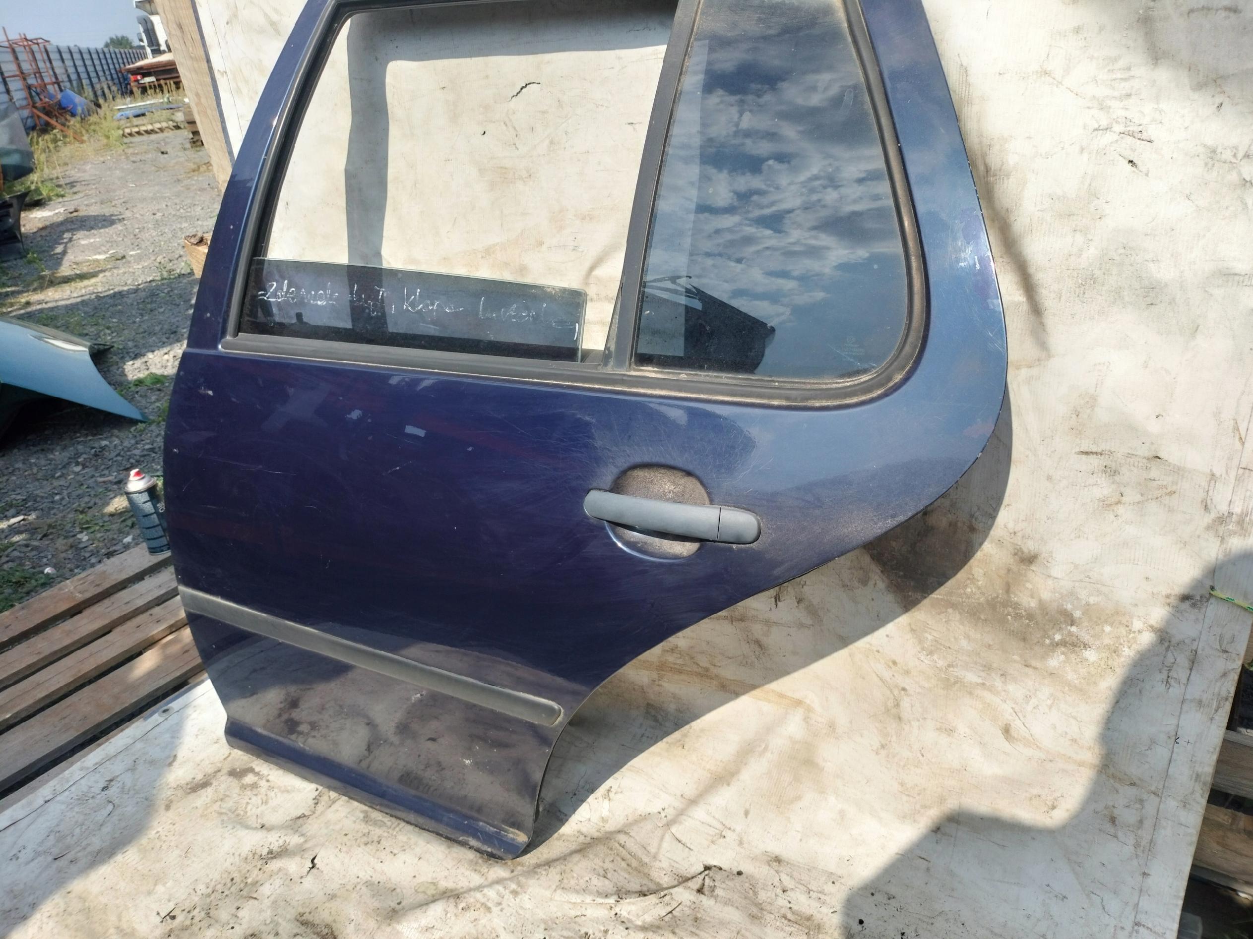 VW GOLF IV DRZWI LEWY TYŁ LC5H - zdjęcie 5