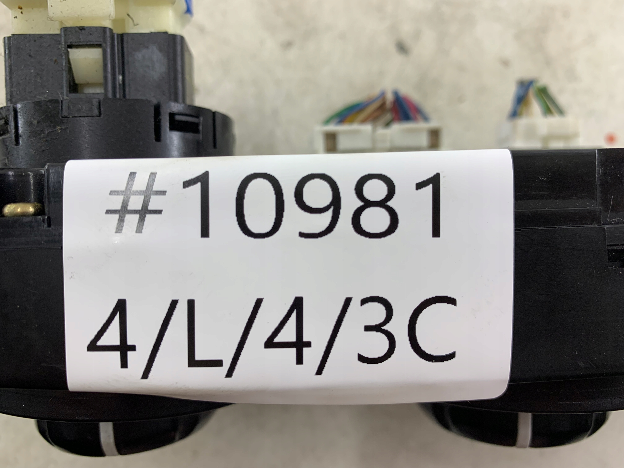 KIA CERATO I PANEL KLIMATYZACJI 97250-2F000 - zdjęcie 5