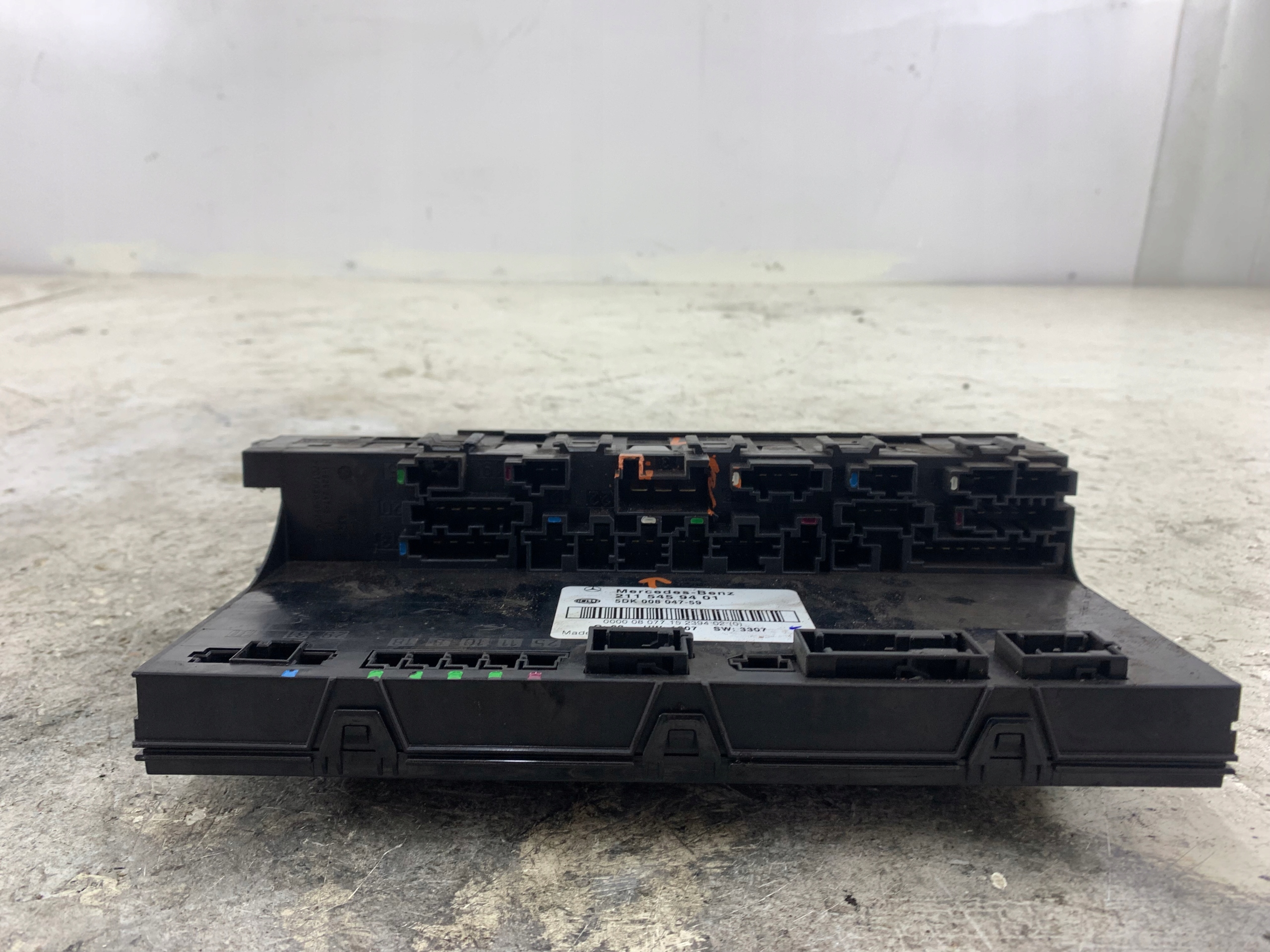 Dodatkowe zdjęcie używanej części: MERCEDES W211 STEROWNIK MODUŁ SAM 2115459401