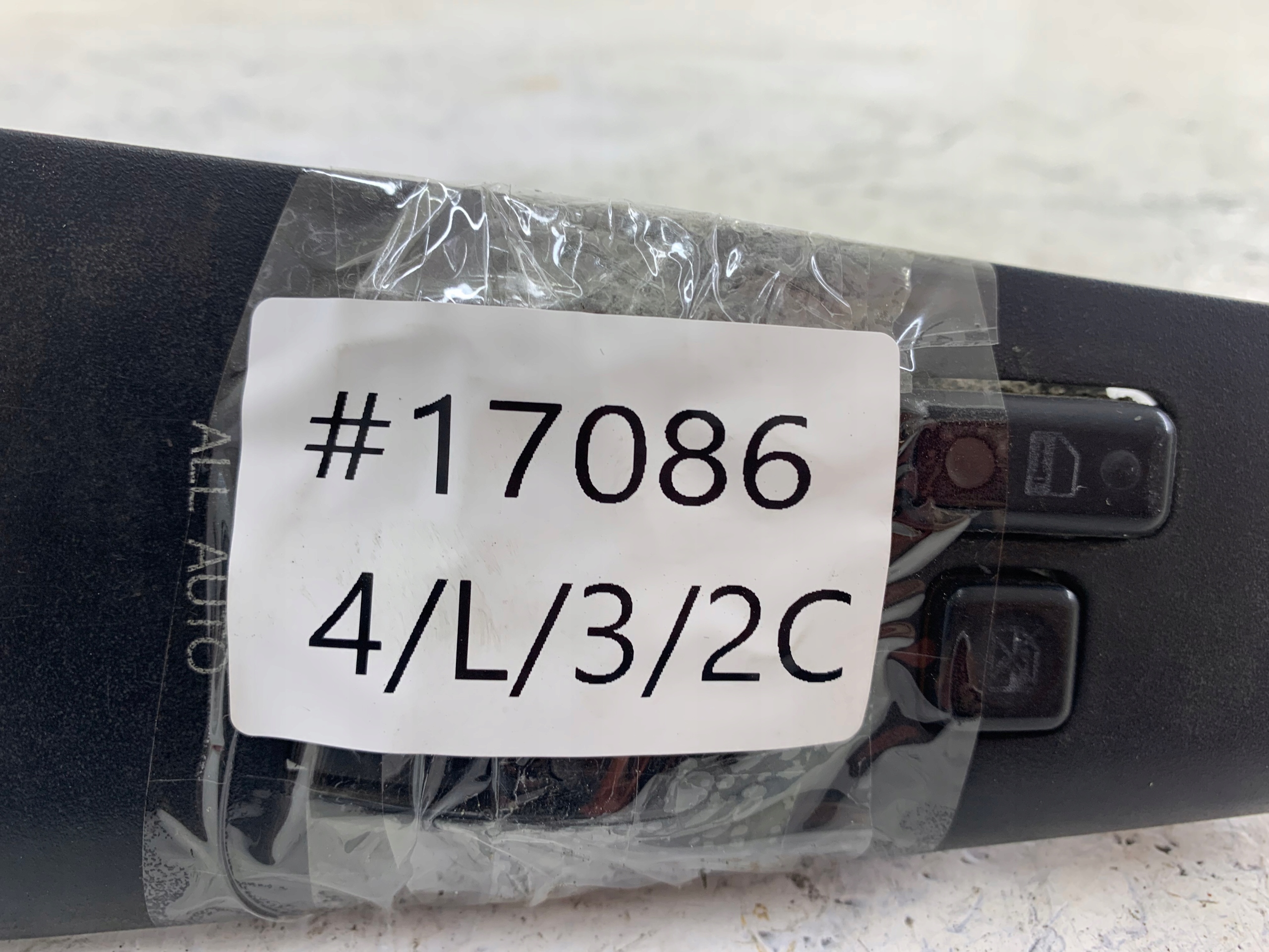 TOYOTA COROLLA E12 PANEL SZYB LEWY PRZÓD KIEROWCY 84820-02111 - zdjęcie 7