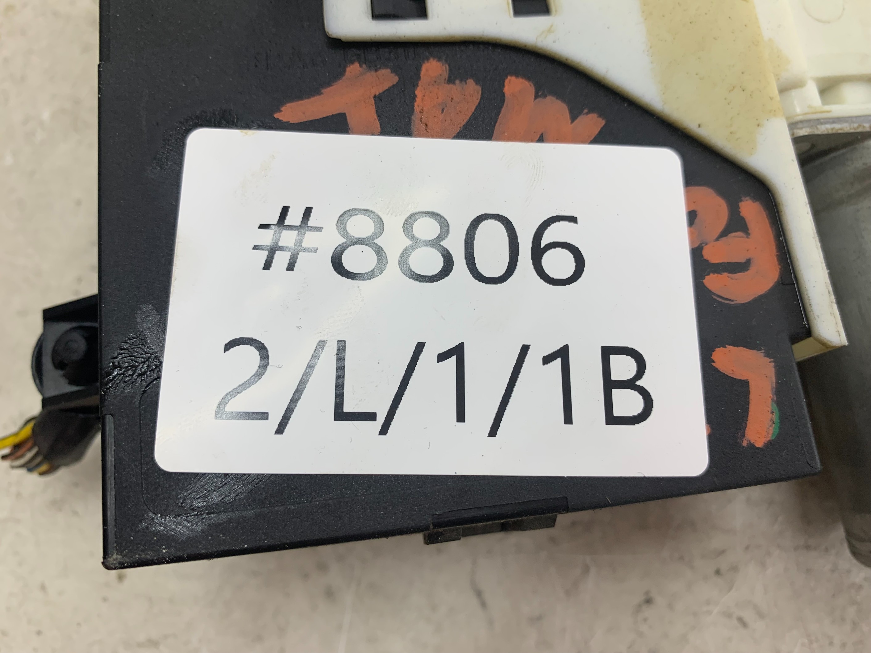 SILNICZEK SZYB LEWY TYŁ FORD C-MAX I 3M5T14B532AE - zdjęcie 5