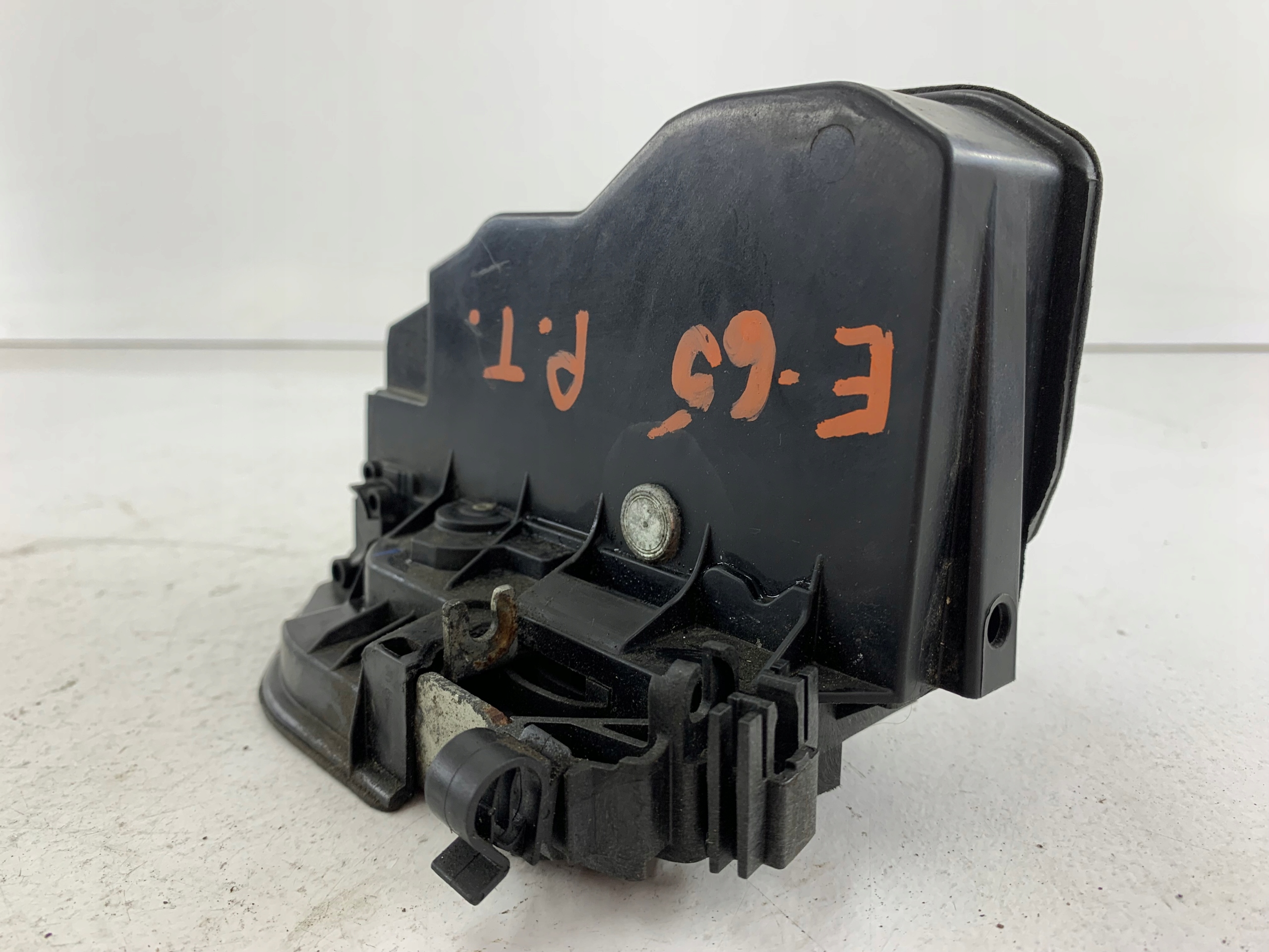 BMW E60 E61 ZAMEK DRZWI PRAWY TYŁ 7167076 - zdjęcie 4