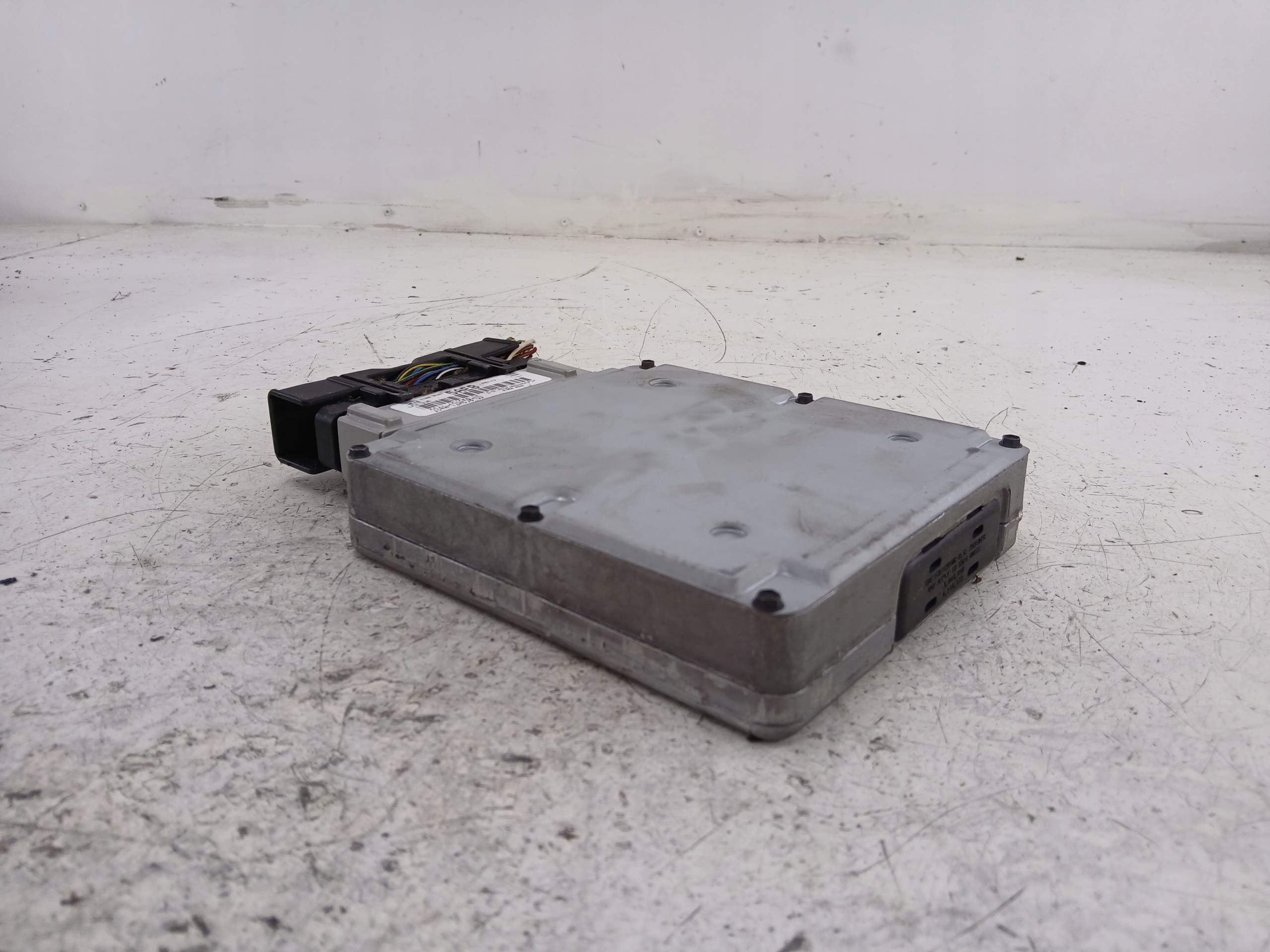 FORD FOCUS MK1 1.6 STEROWNIK SILNIKA 2S4A12A650UD - zdjęcie 3