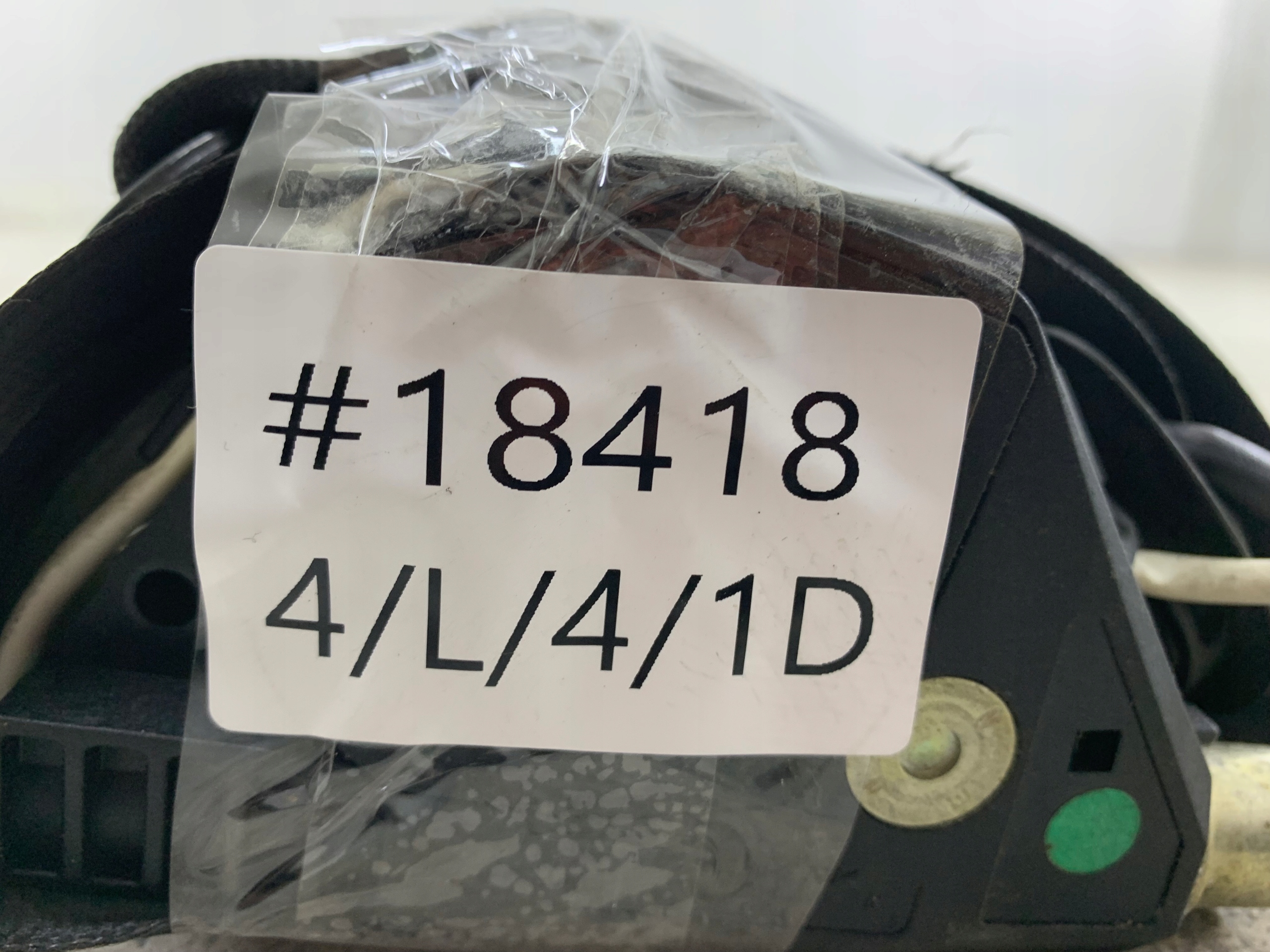 VW TOURAN I PAS BEZPIECZEŃSTWA PRAWY PRZÓD 1T0857706B - zdjęcie 7