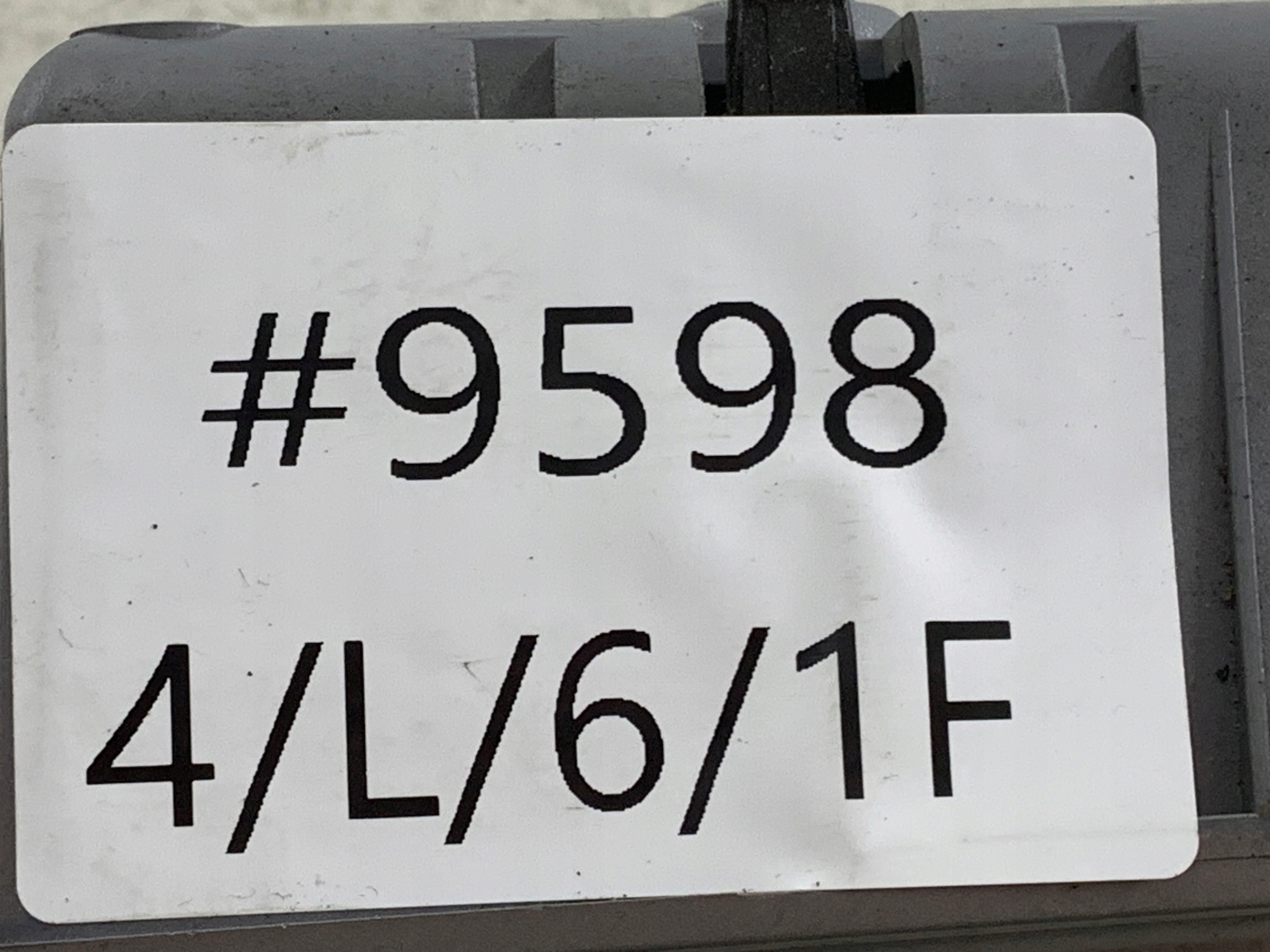 BMW E65 PRZEŁĄCZNIK PANEL SZYB LEWY PRZÓD SCHOWEK 8379597 - zdjęcie 12