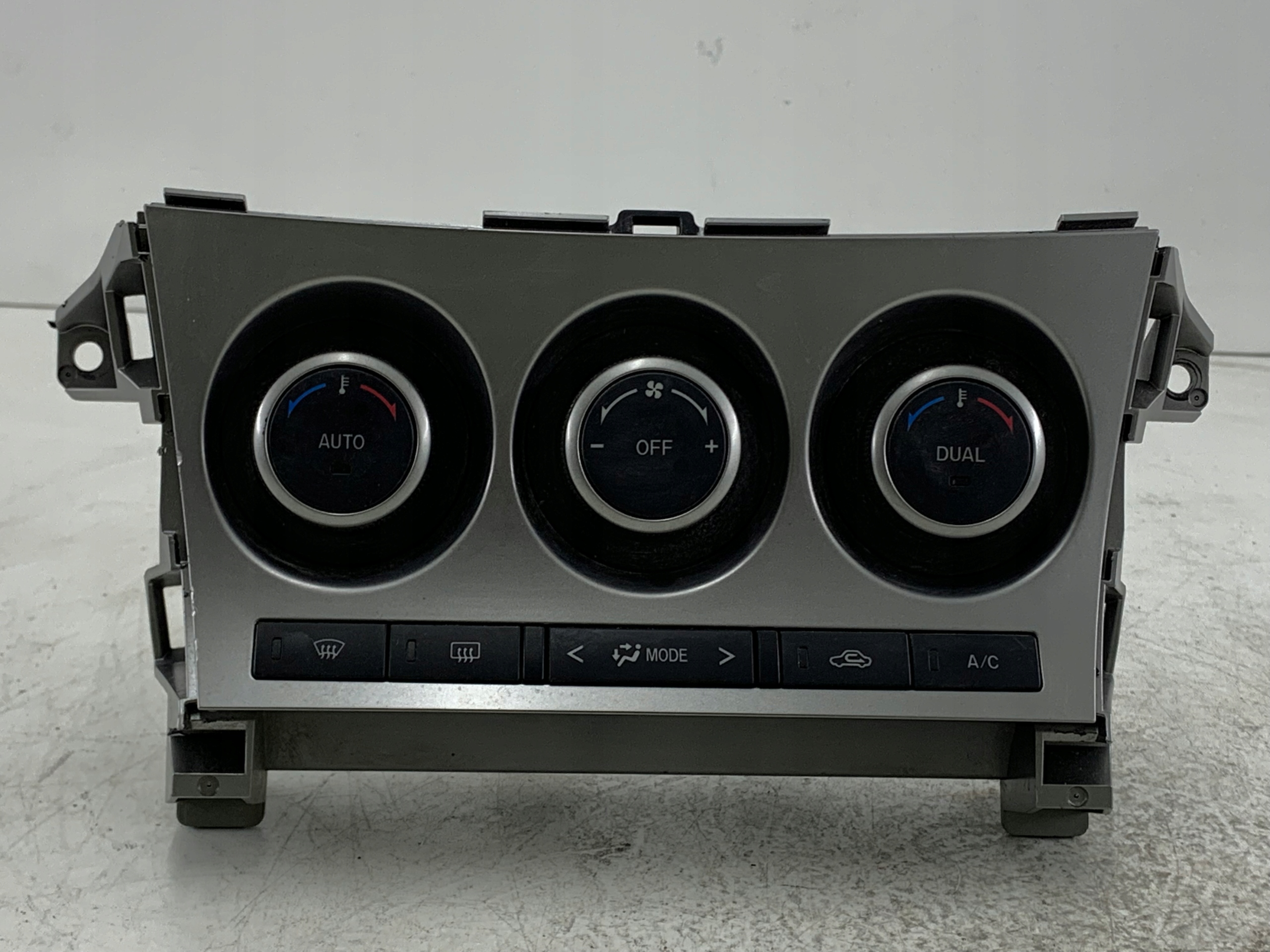 Dodatkowe zdjęcie używanej części: MAZDA 3 II BL PANEL KLIMATYZACJI BBP361190K
