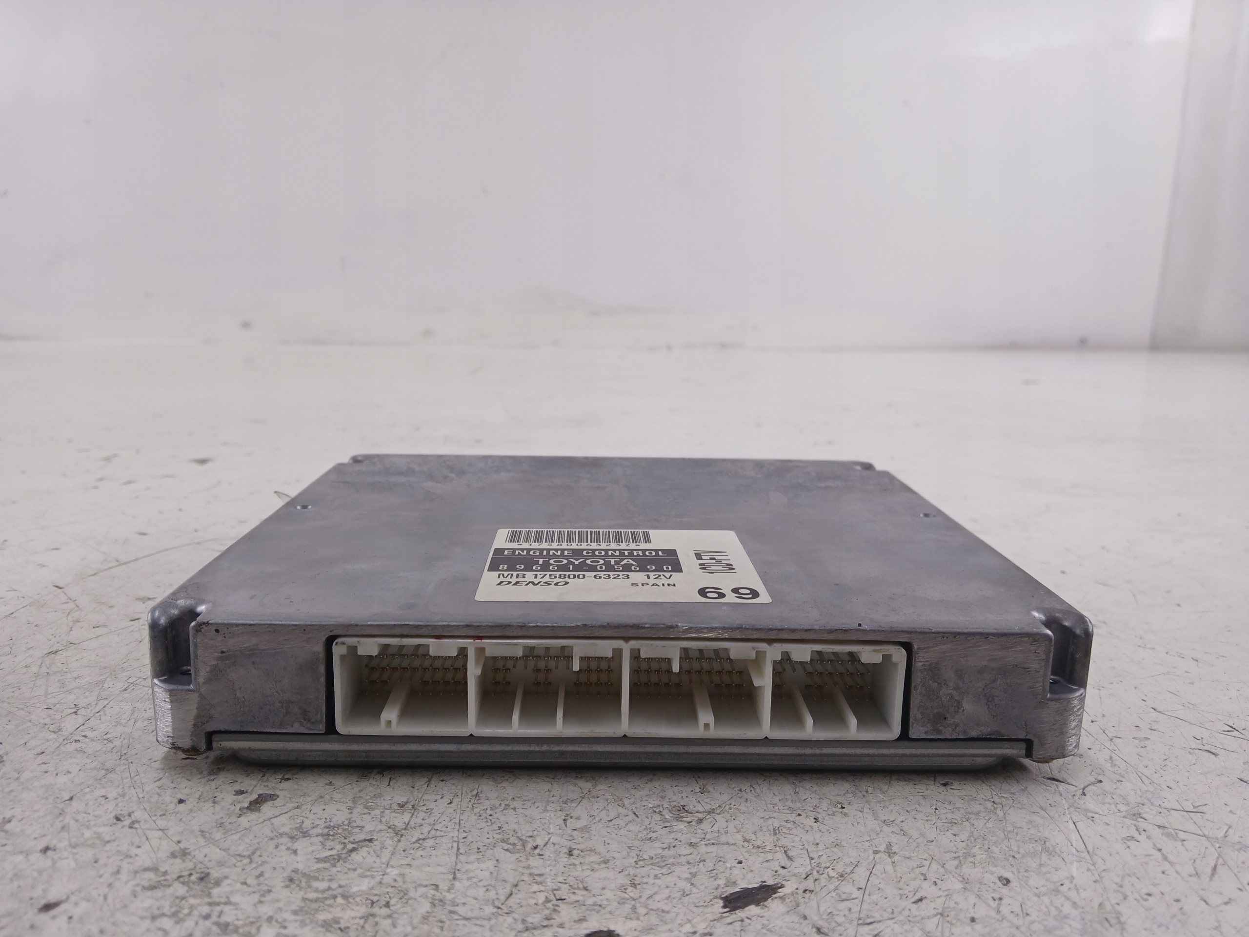 TOYOTA AVENSIS T25 2.0 D4D STEROWNIK SILNIKA 89661-05690 - zdjęcie 4