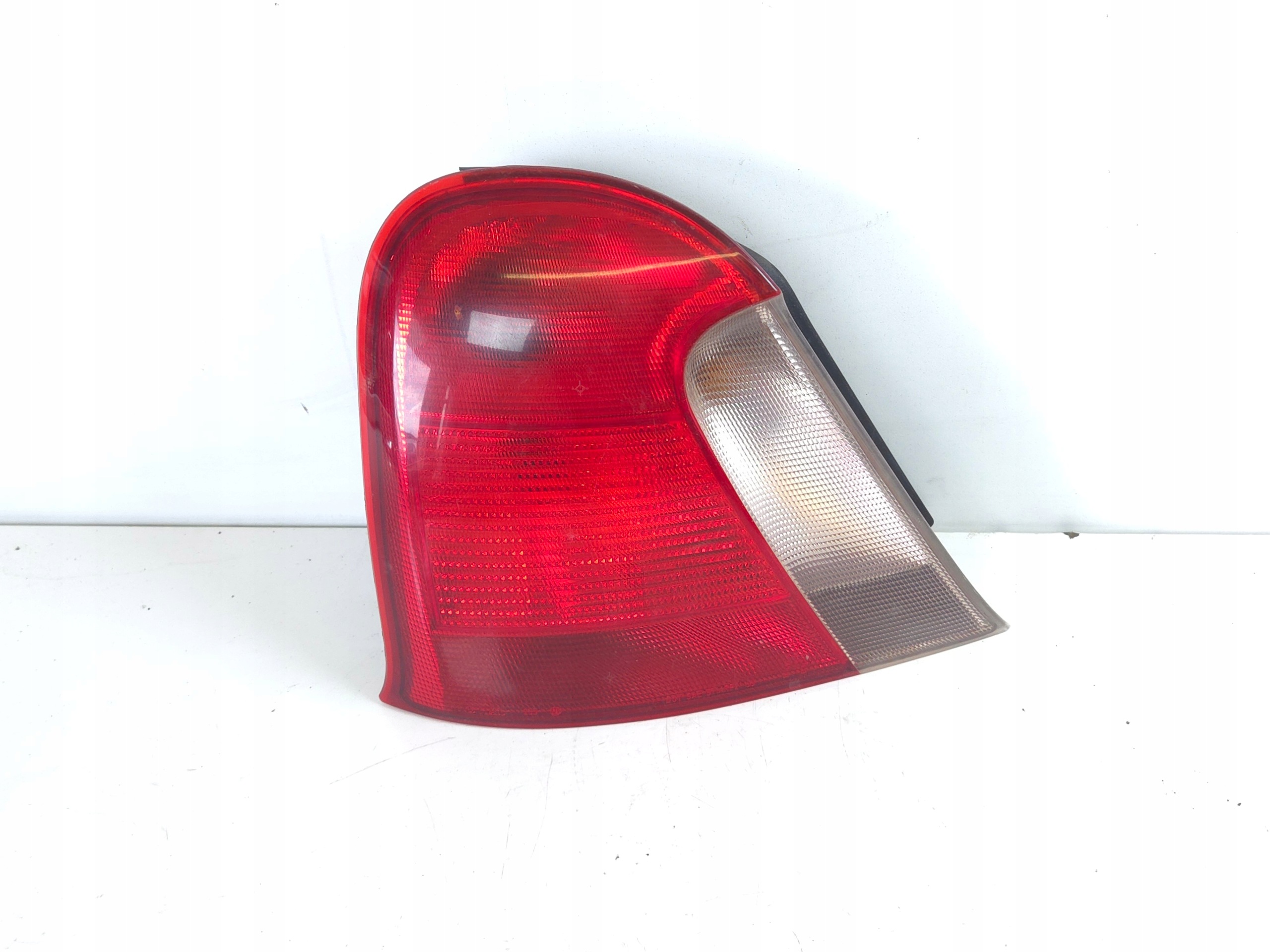 ROVER 75 LAMPA LEWA TYŁ SEDAN - zdjęcie 4