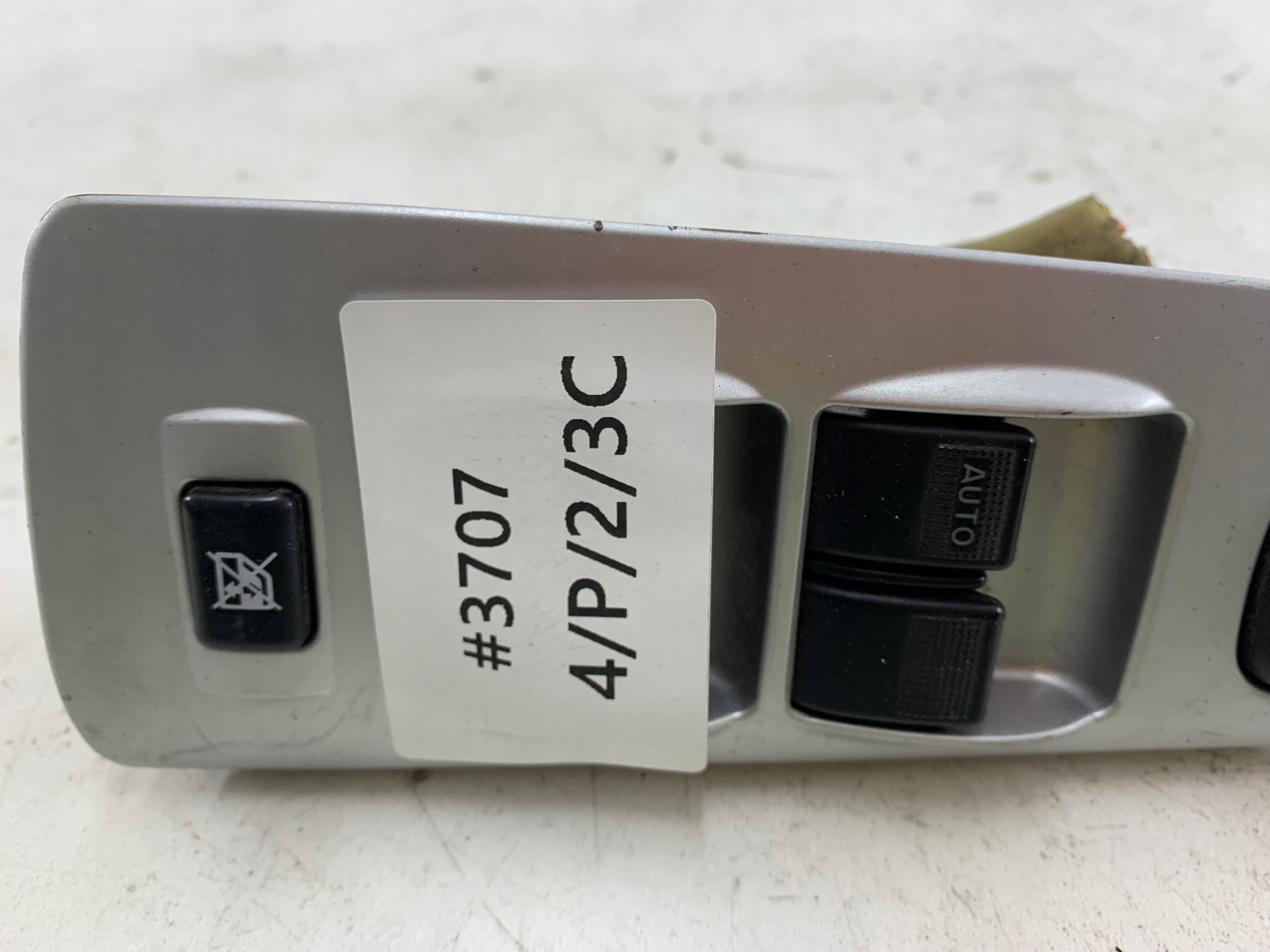 MAZDA PREMACY I PANEL SZYB LEWY PRZÓD CB8166350A - zdjęcie 9