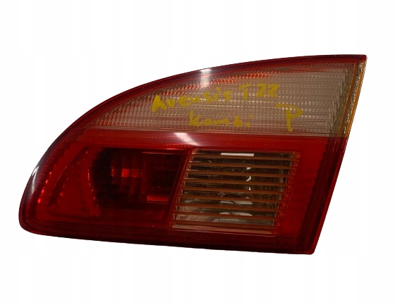 TOYOTA AVENSIS T22 KOMBI LAMPA PRAWA TYŁ KLAPA
