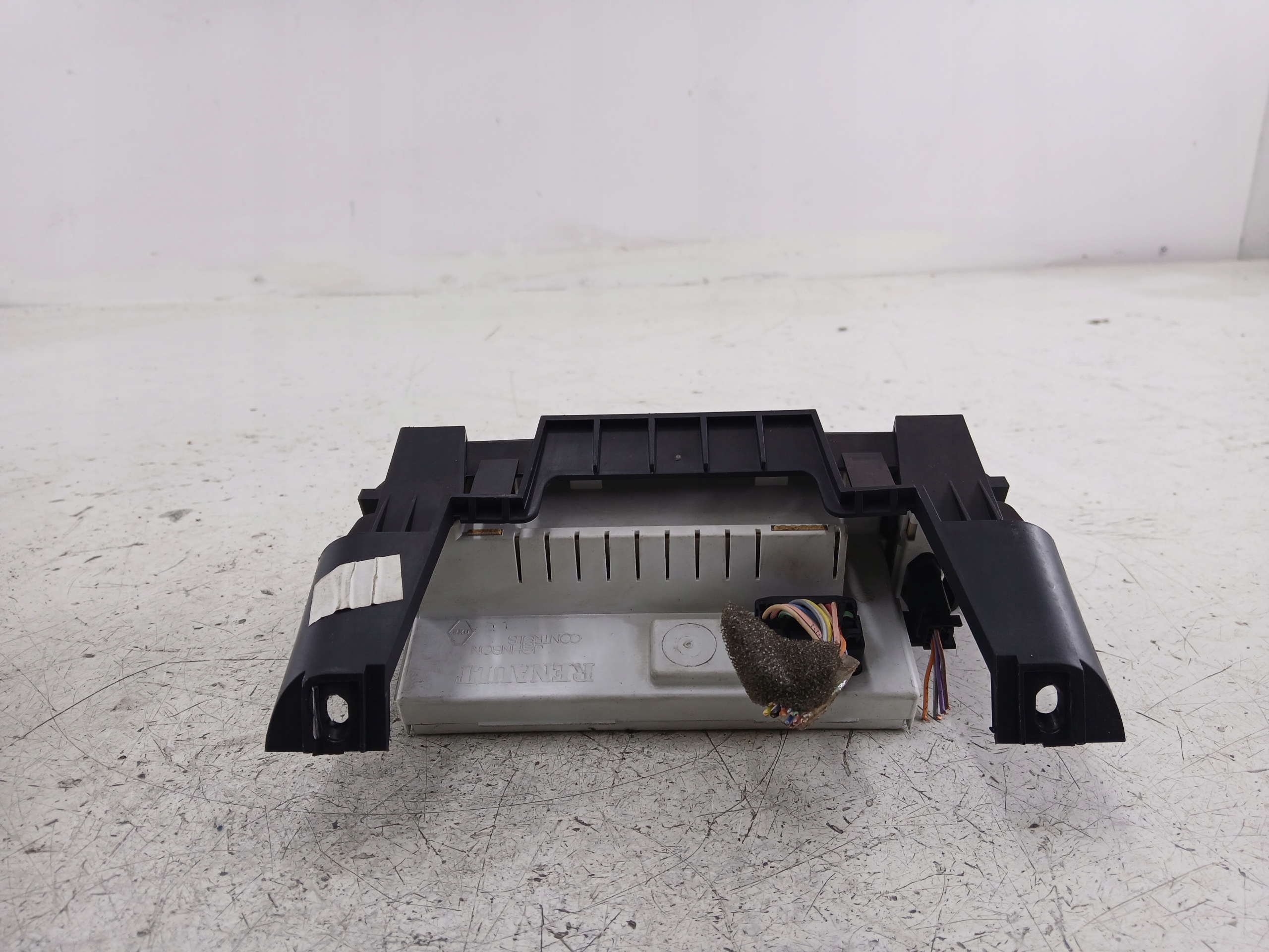 RENAULT MEGANE II MONITOR WYŚWIETLACZ EKRAN 8200755120A - zdjęcie 4