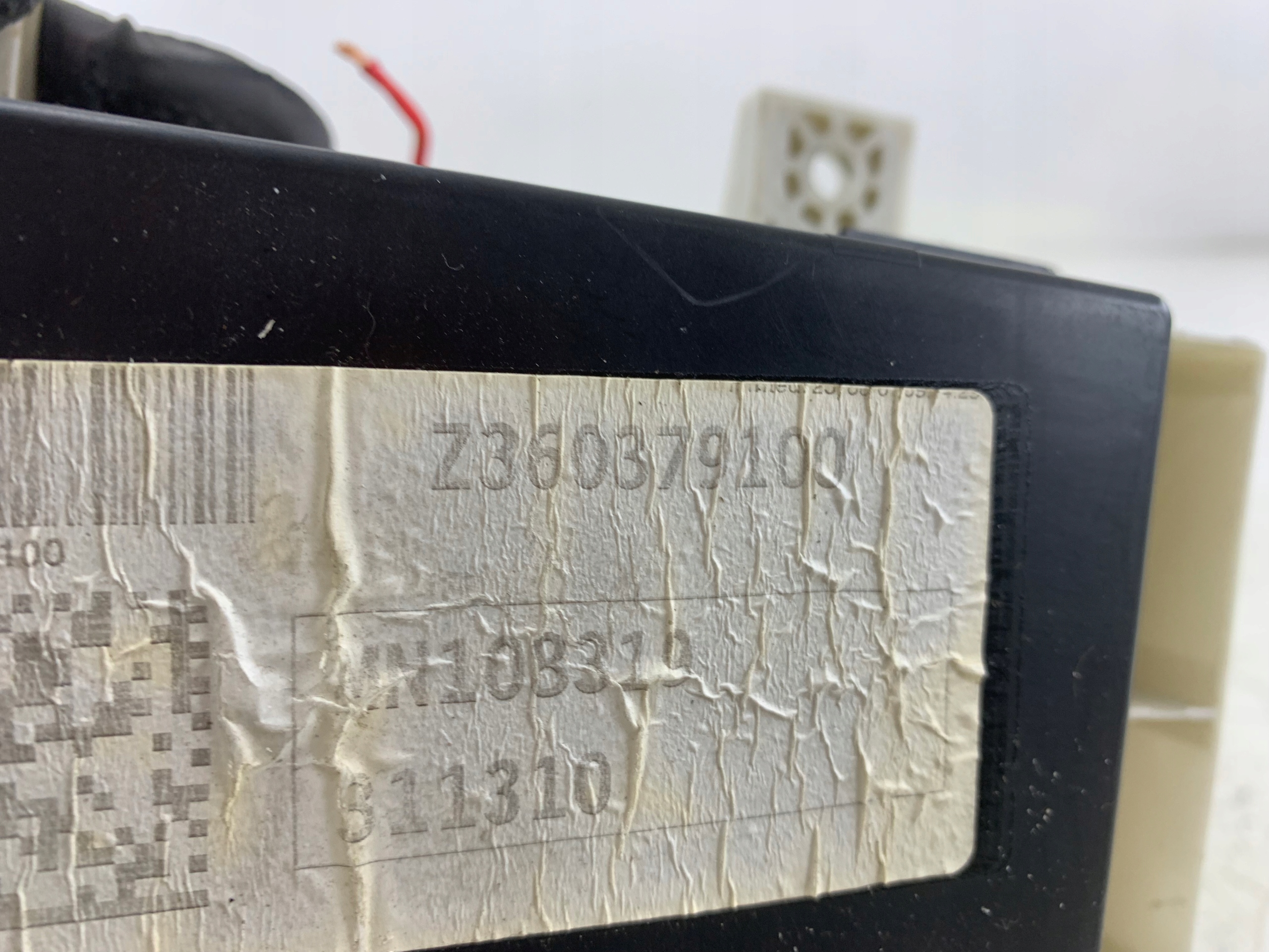 MITSUBISHI COLT VI 1.3 SKRZYNKA BEZPIECZNIKÓW MN108319 - zdjęcie 7