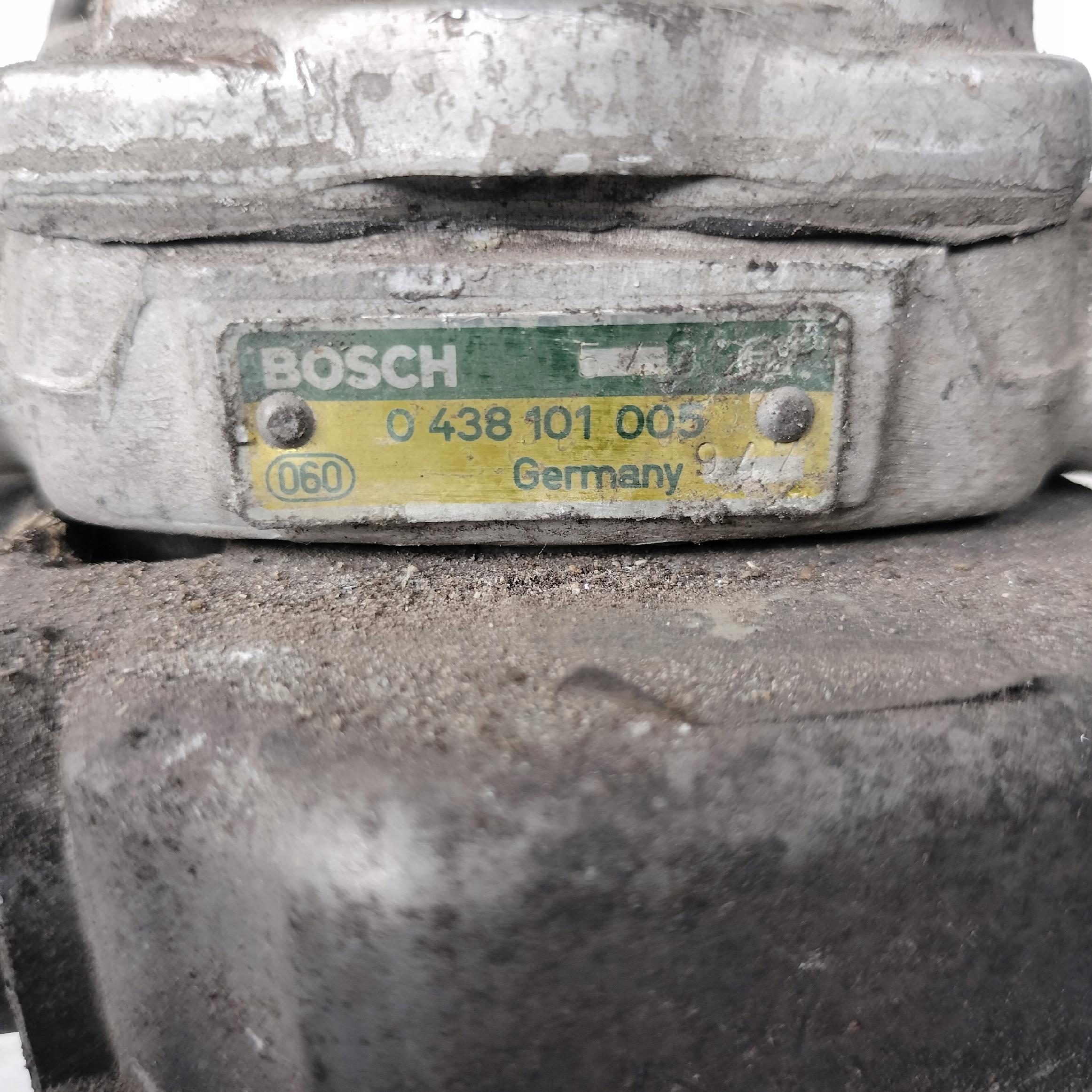 AUDI 80 B3 1.8 ROZDZIELACZ PALIWA 026133353 BOSCH - zdjęcie 8