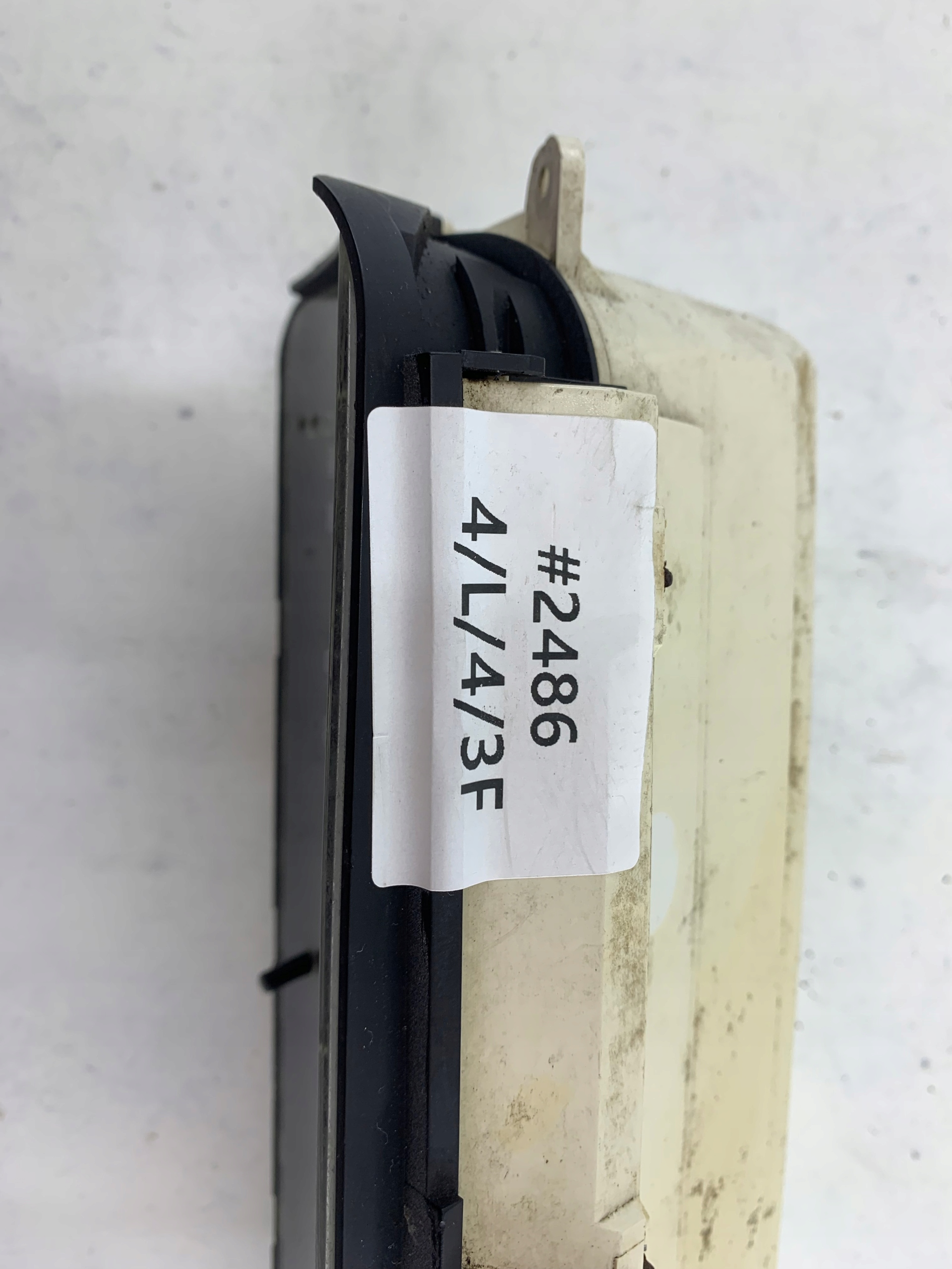 VW PASSAT B4 1.9 TDI LICZNIK ZEGARY 5220032310 - zdjęcie 9