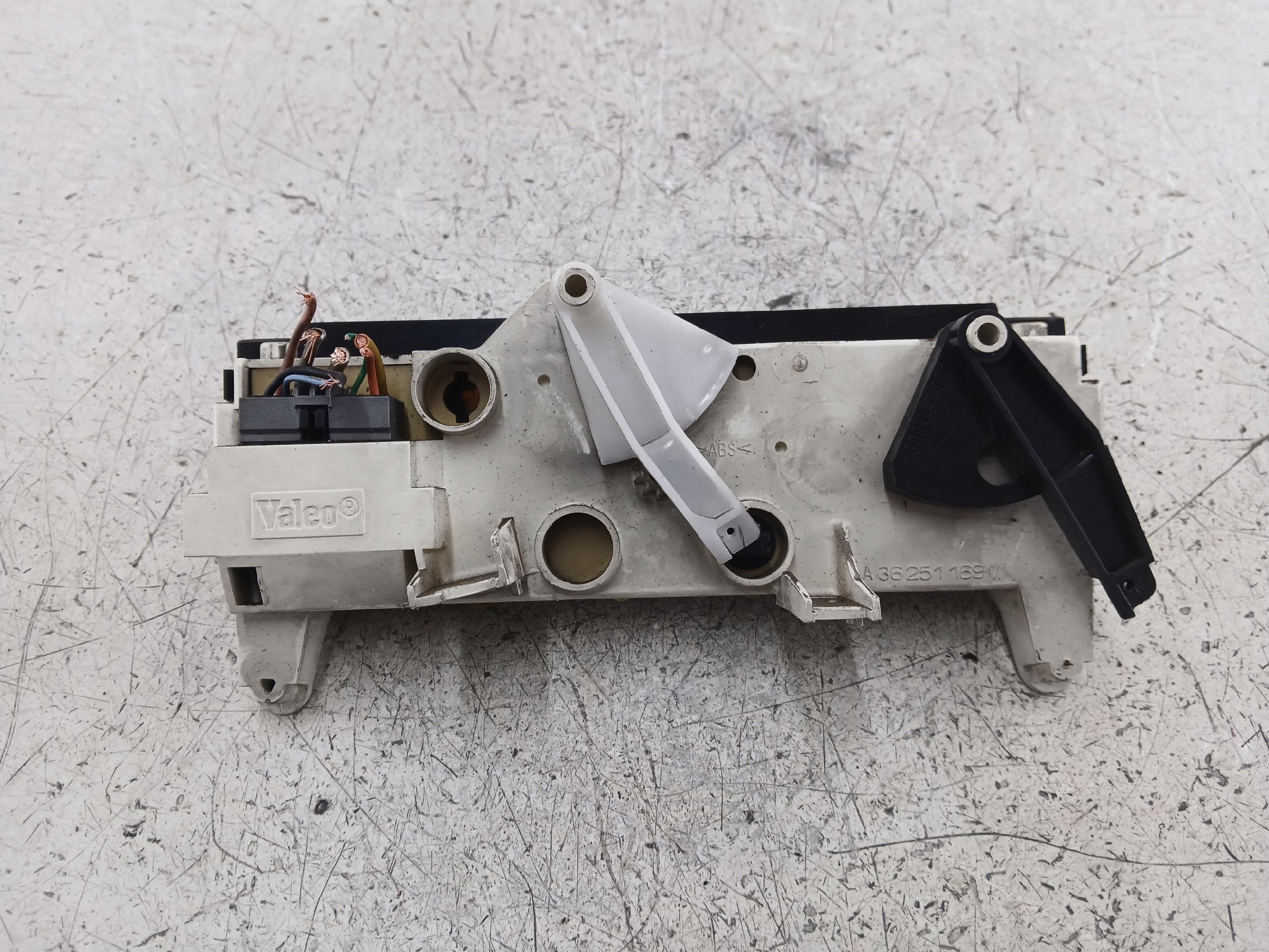 OPEL MOVANO A PANEL NAWIEWU OGRZEWANIA 133761F - zdjęcie 4