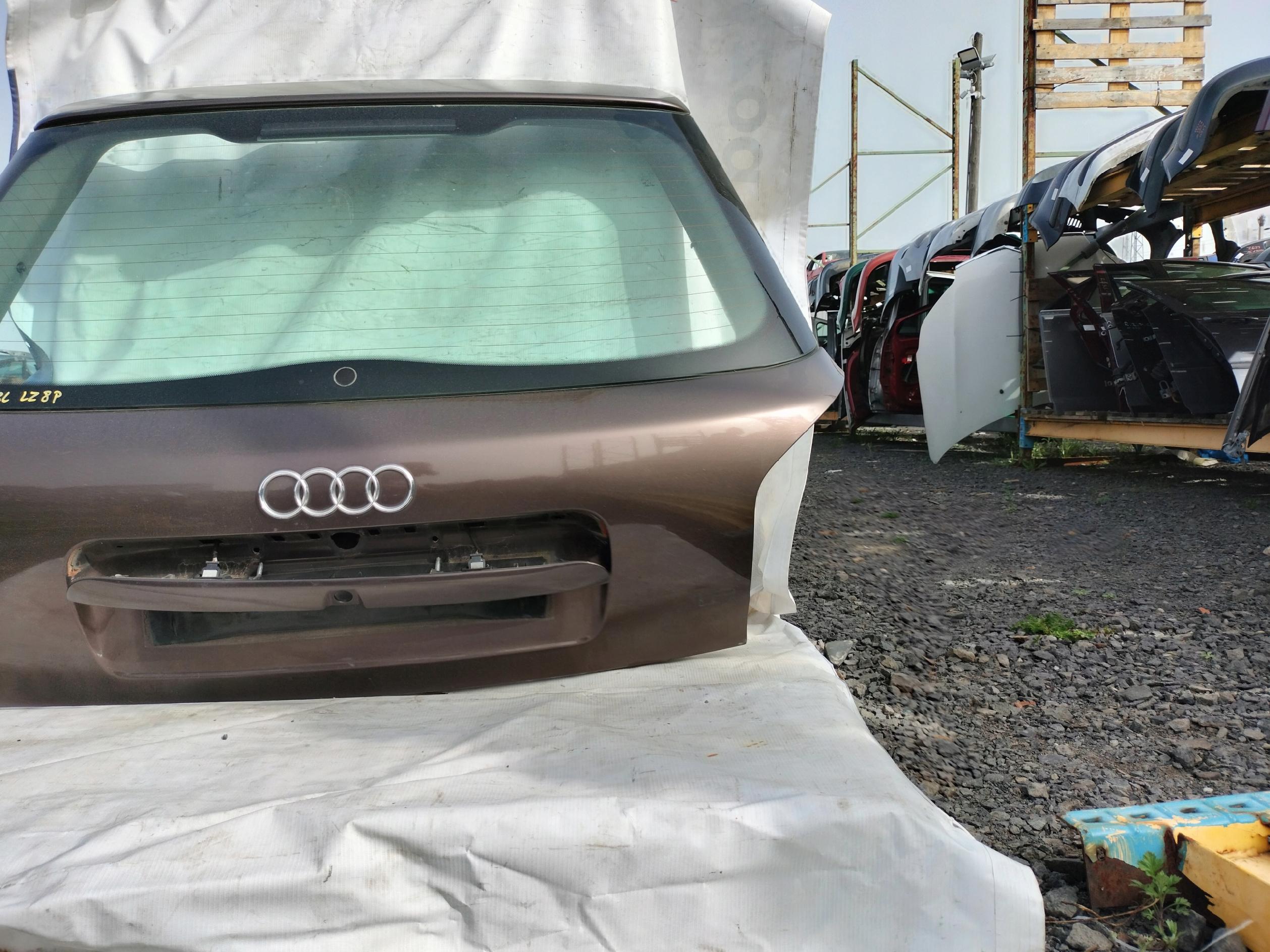 AUDI A3 8L KLAPA BAGAŻNIKA LZ8P - zdjęcie 7