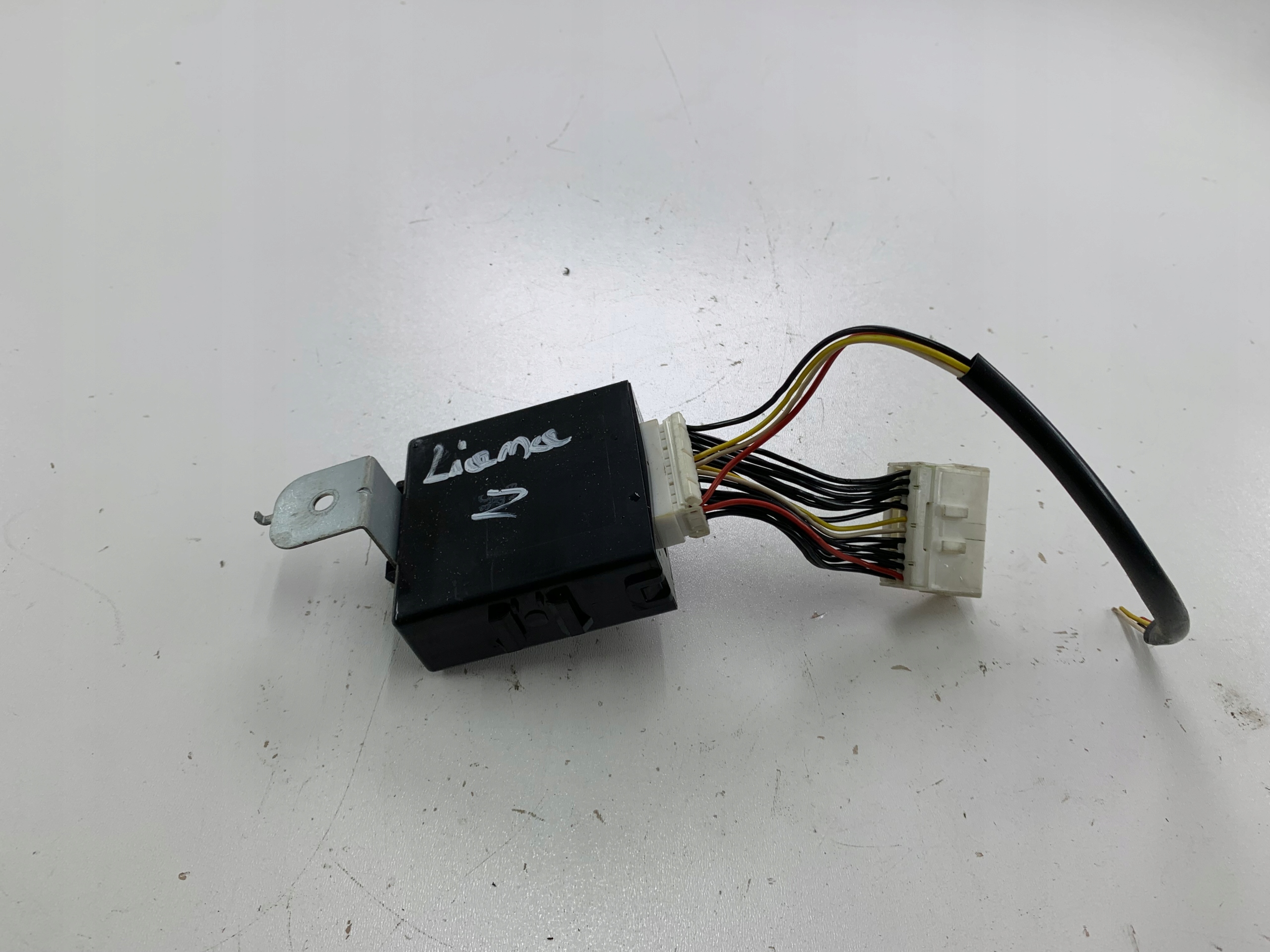 SUZUKI LIANA STEROWNIK ZAMKA CENTRALNEGO 38700-54G00 - zdjęcie 2