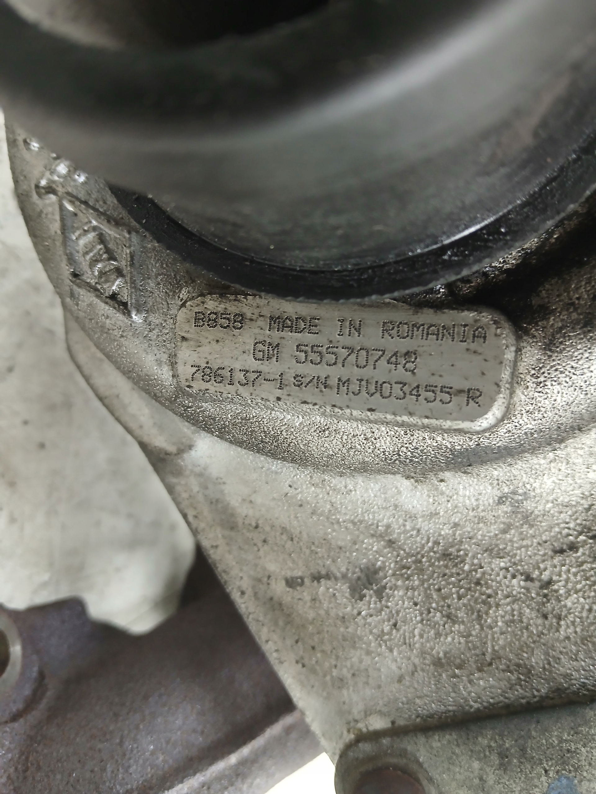 Dodatkowe zdjęcie używanej części: TURBOSPRĘŻARKA OPEL INSIGNIA A 2.0 CDTI 55571993 08-14
