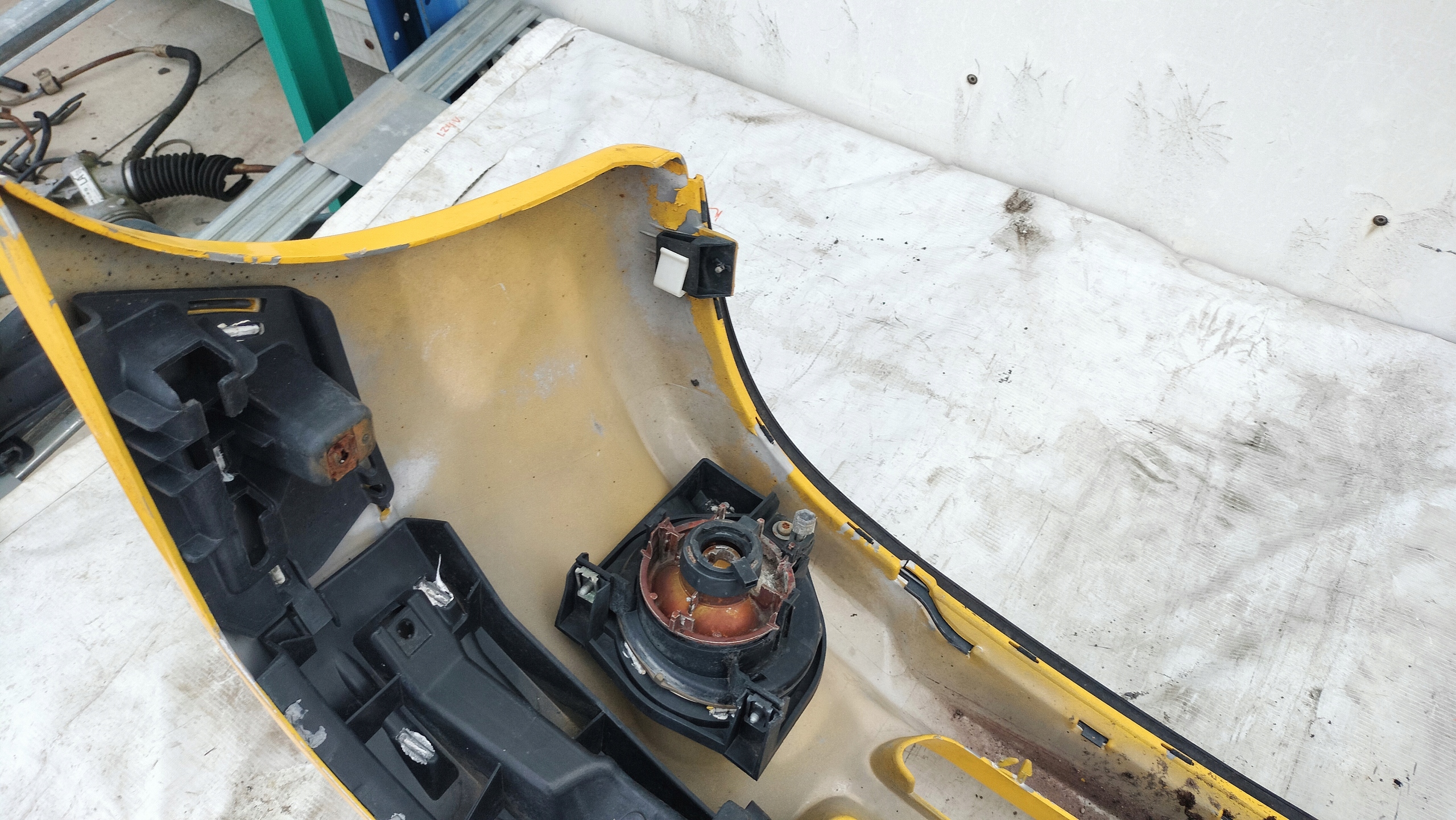 PEUGEOT 106 LIFT ZDERZAK PRZÓD ŻÓŁTY SPORT - zdjęcie 7