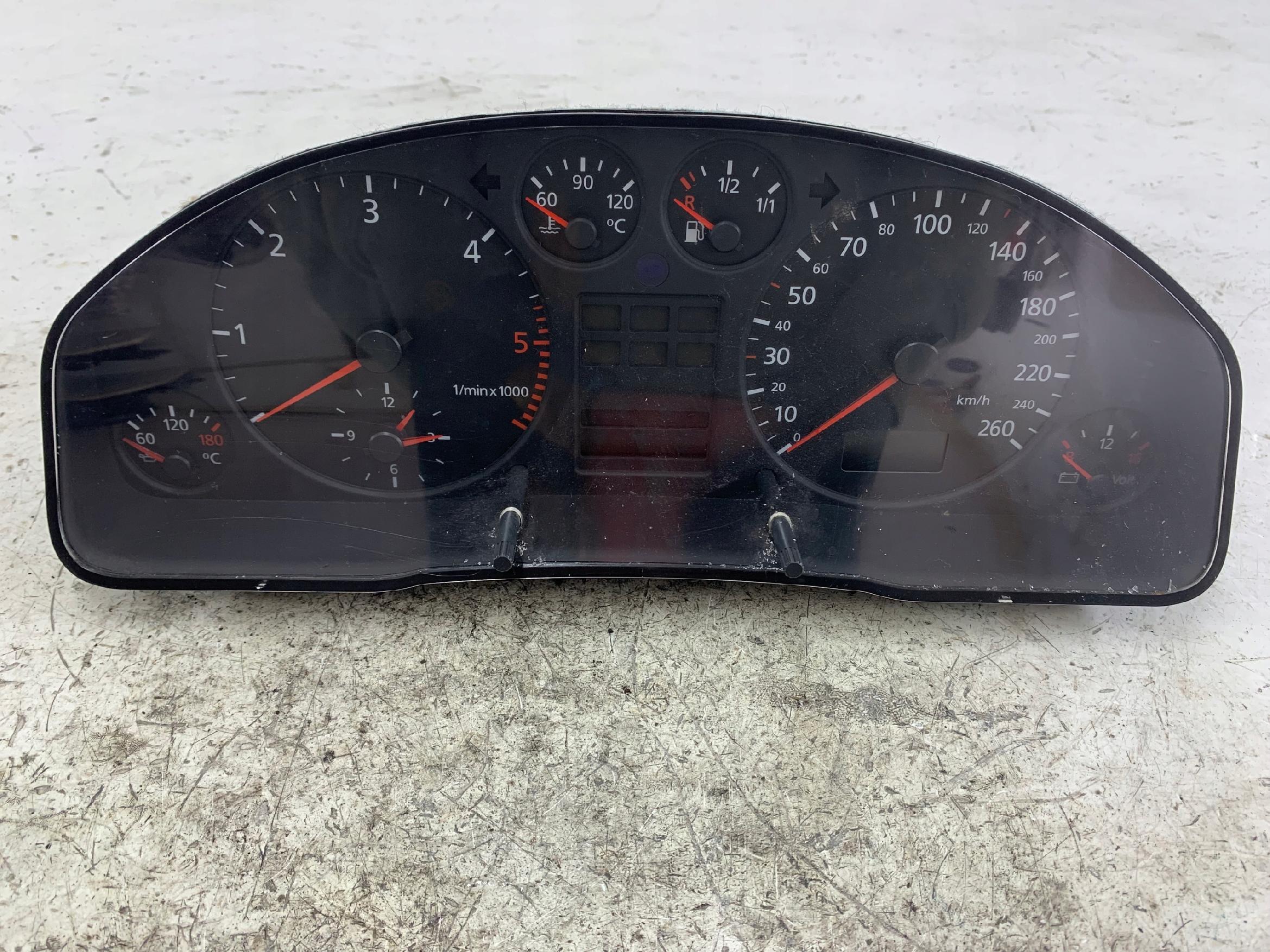 AUDI A6 C5 2.5 TDI LICZNIK ZEGARY 4B0919860M - zdjęcie 2