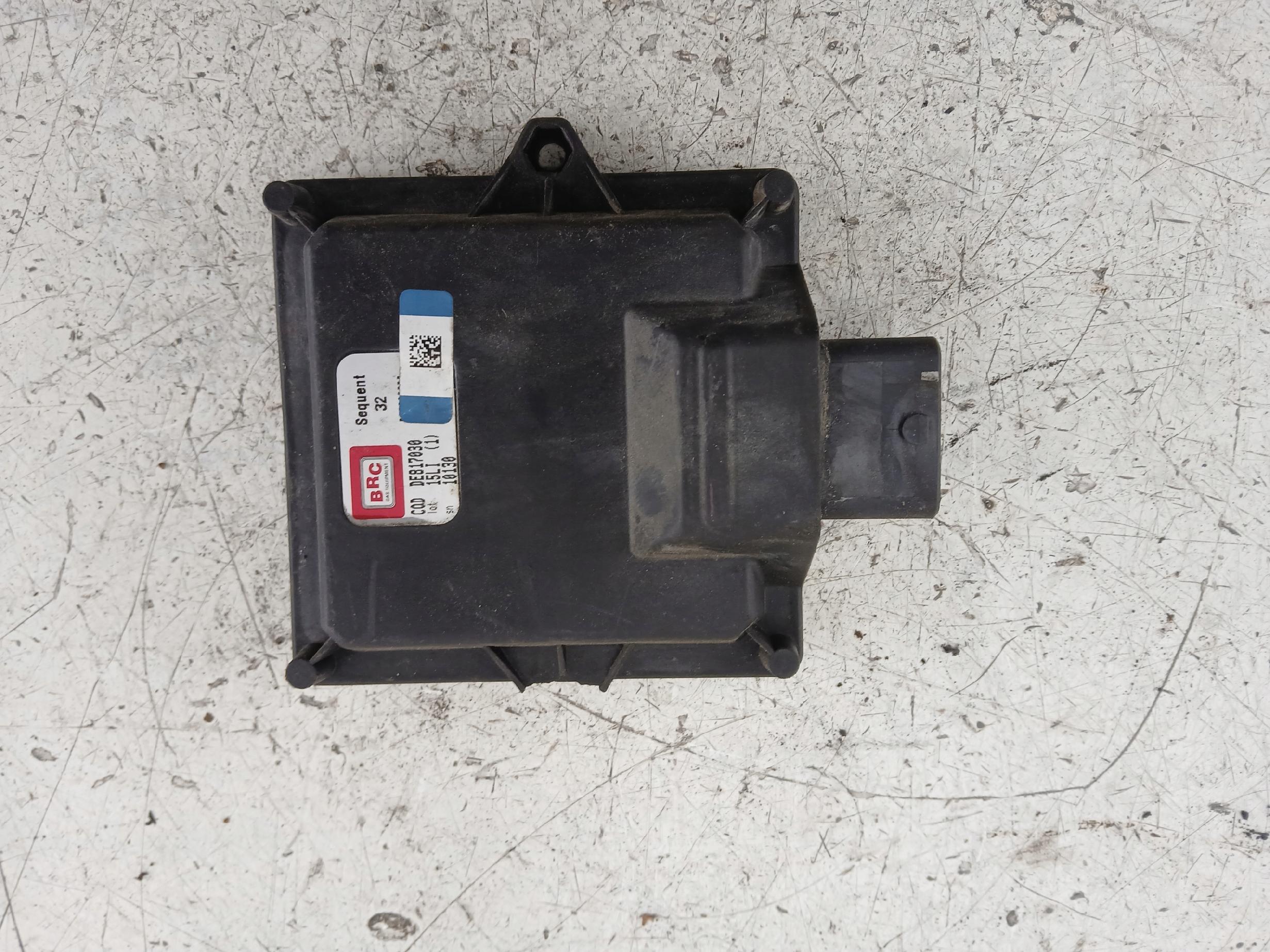 Dodatkowe zdjęcie używanej części: STAG SEQUENT 32 STEROWNIK GAZU LPG 67R-011002