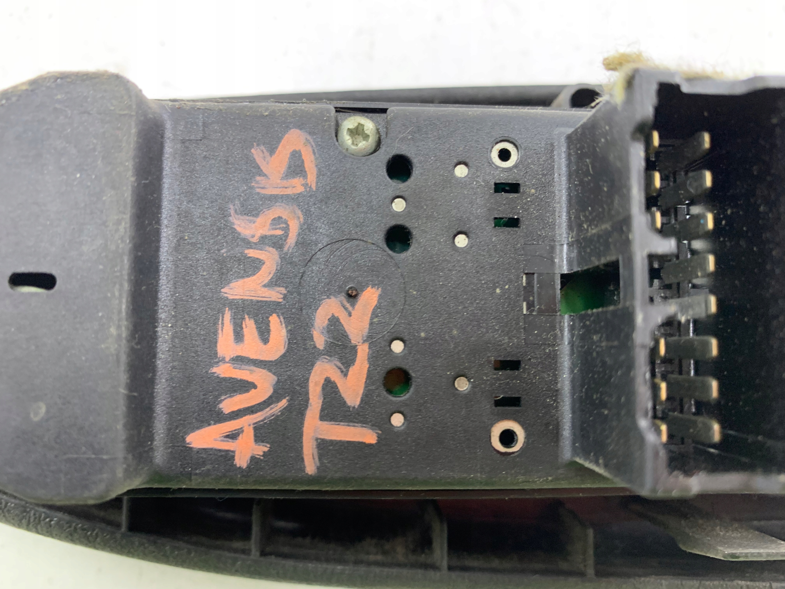 TOYOTA AVENSIS T25 PANEL SZYB LEWY PRZÓD DEKOR DREWNIANY - zdjęcie 8