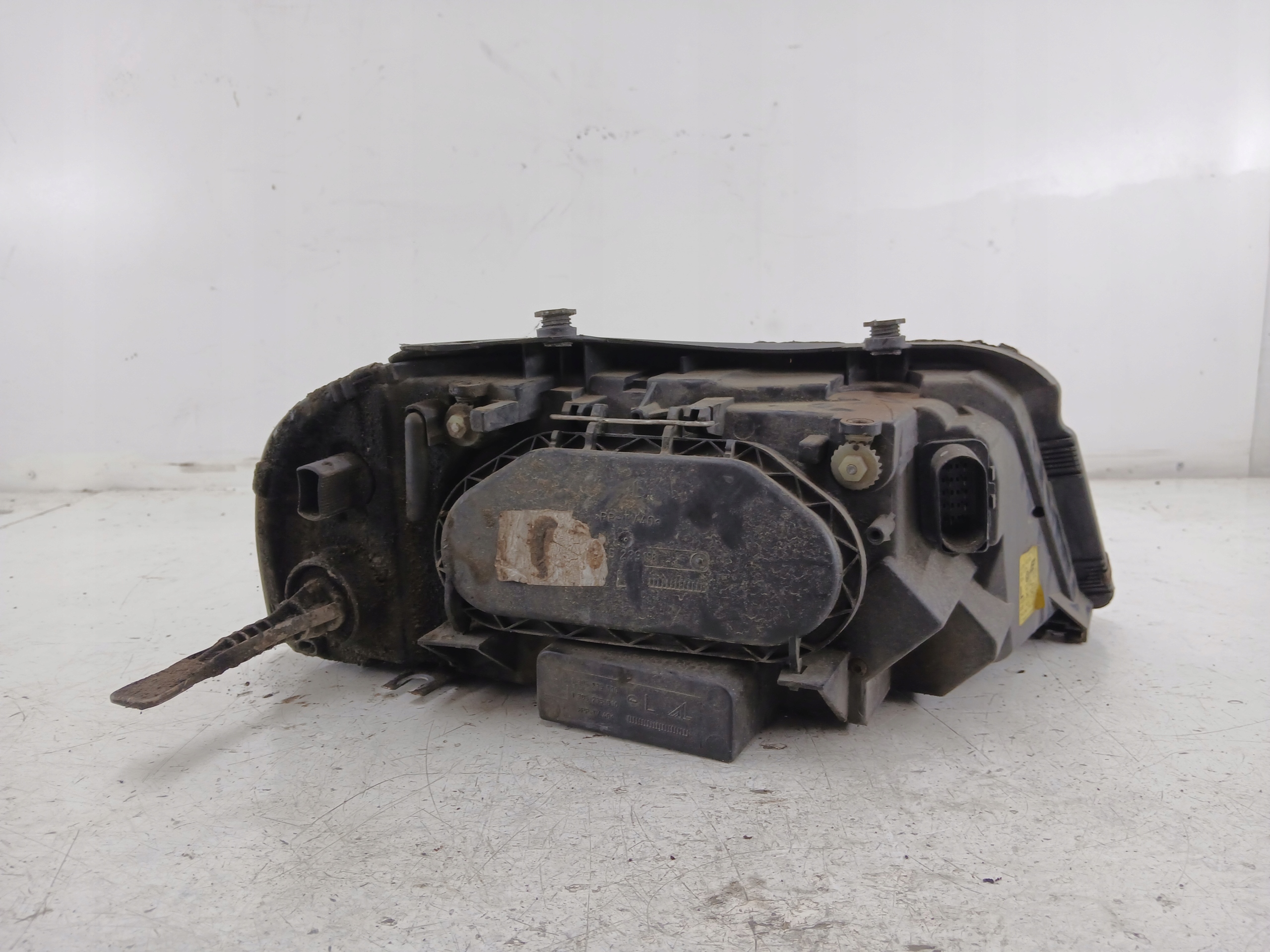Dodatkowe zdjęcie używanej części: VW SHARAN I LIFT LAMPA LEWA PRZÓD 7M3941015AD