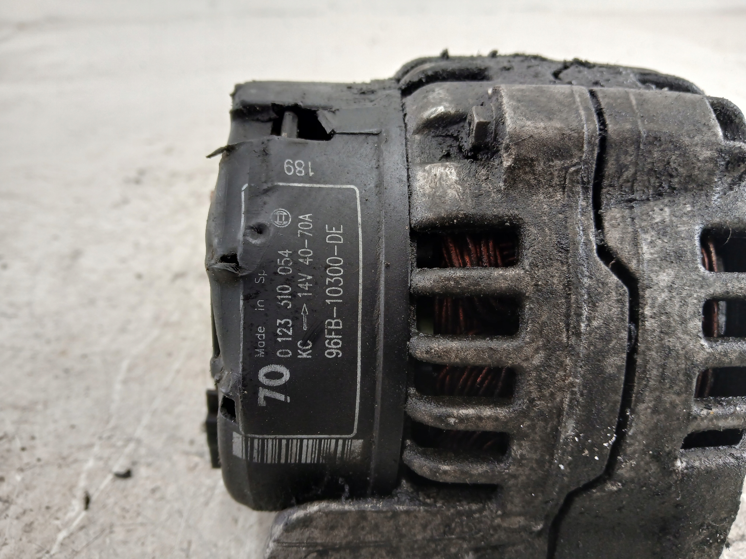 Dodatkowe zdjęcie używanej części: FORD KA 1.3 ALTERNATOR 96FB10300DE 70A